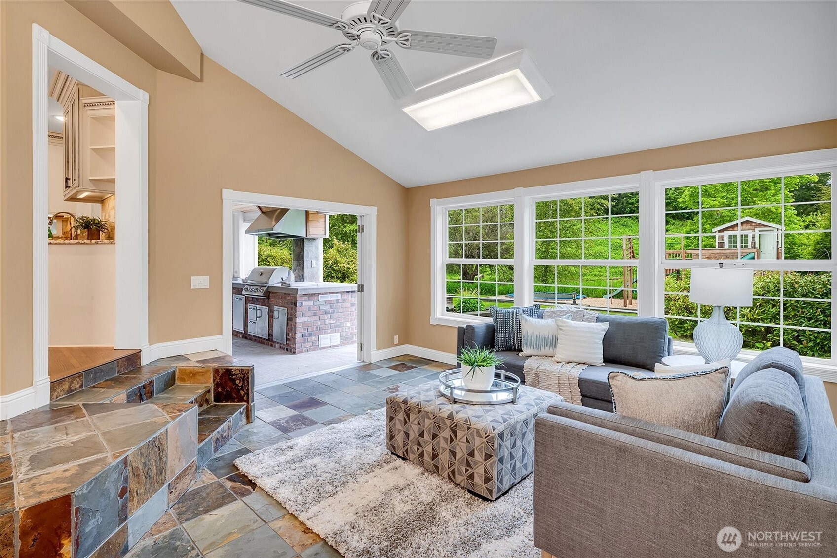 4511 238th Place Property Photo 12