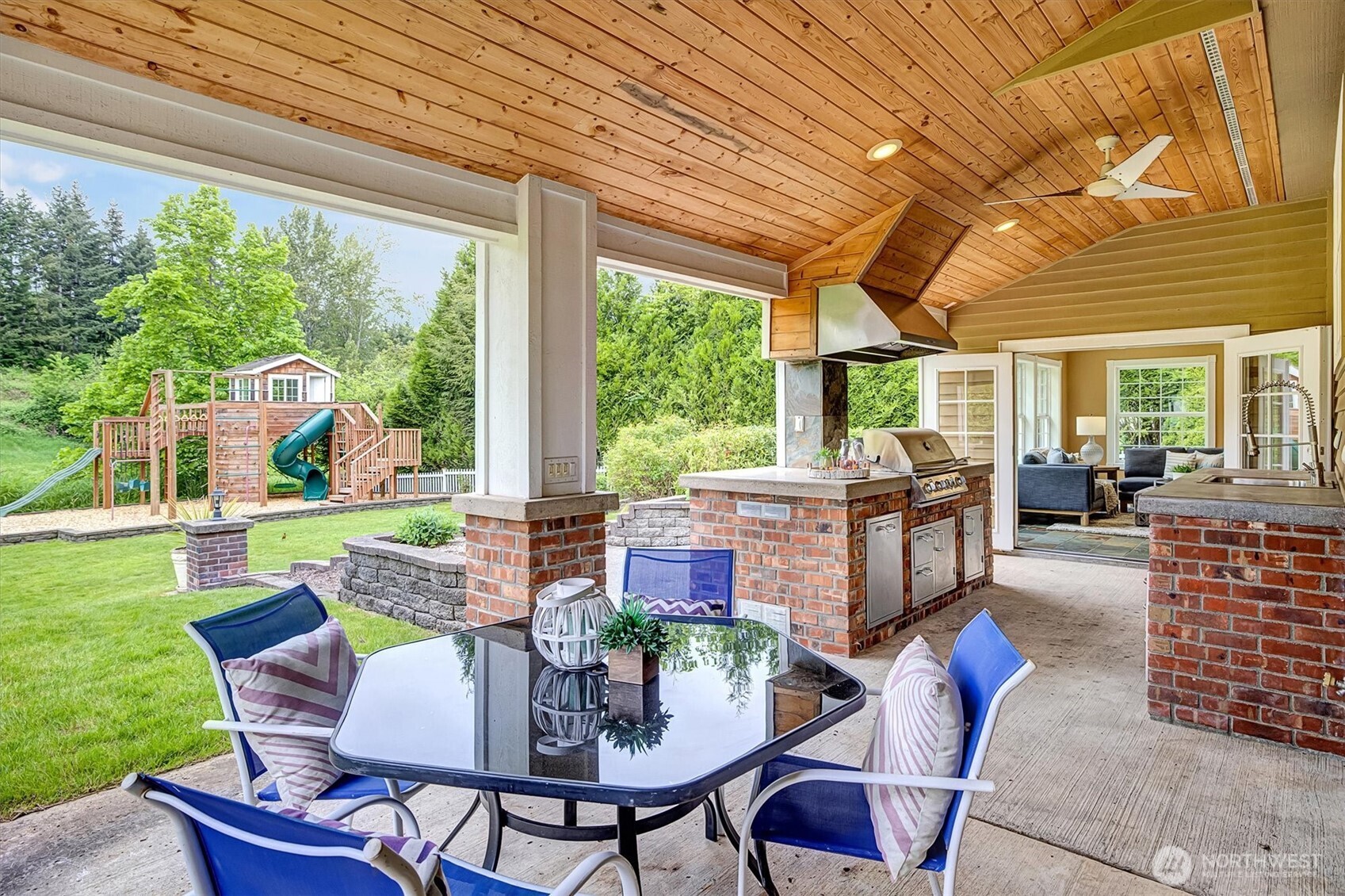 4511 238th Place Property Photo 13