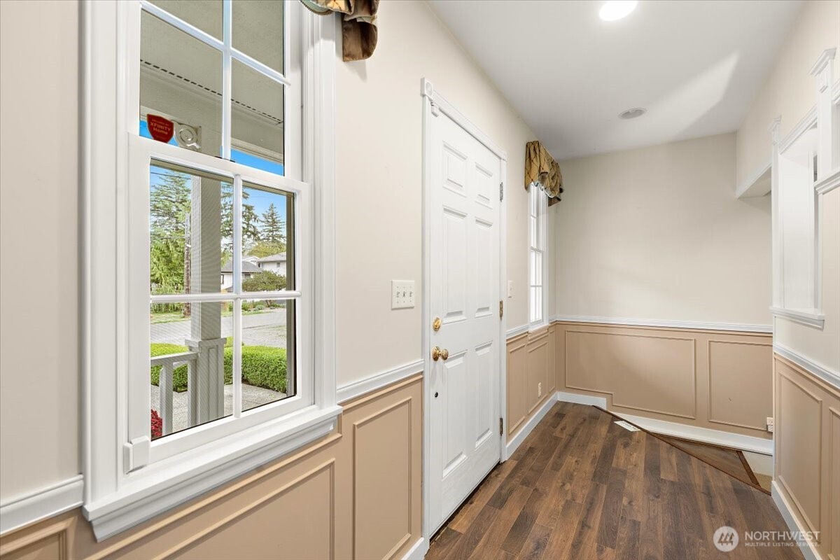 10231 41st Avenue Property Photo 5