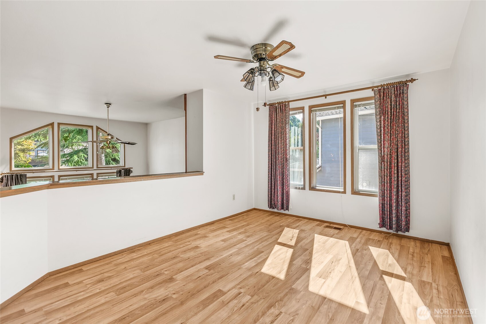 2405 Main Court Property Photo 6