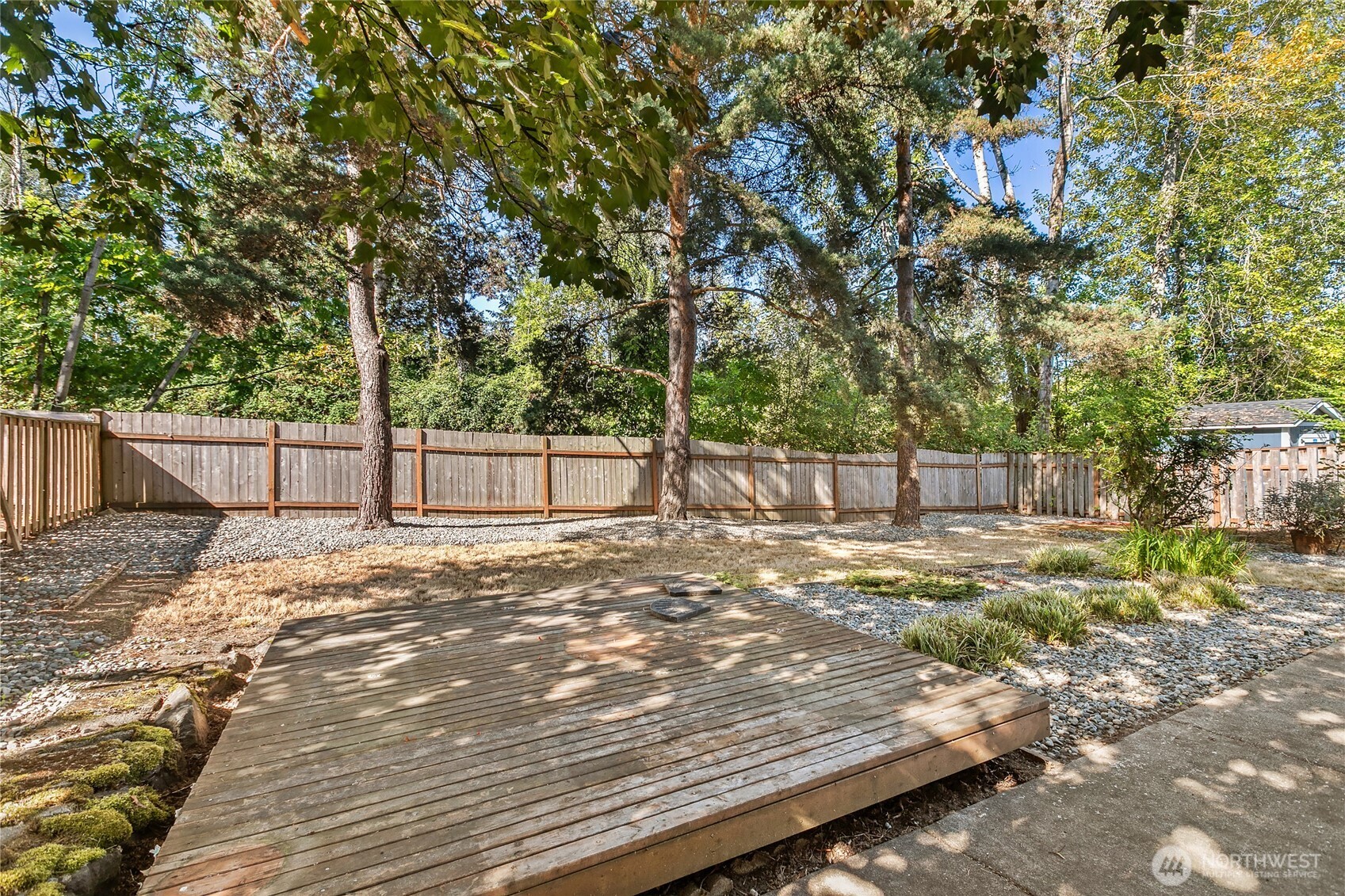 2405 Main Court Property Photo 19