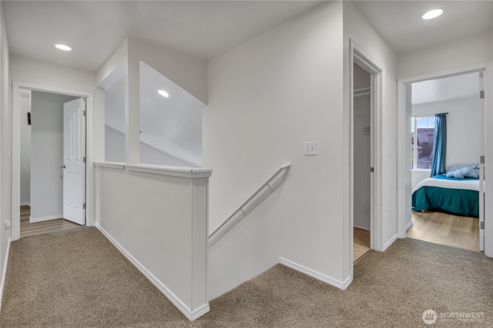2035 62nd Loop Property Photo 17