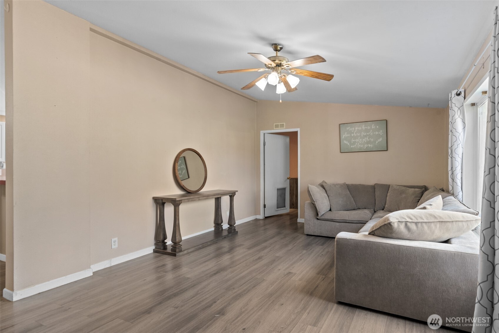 14934 Golden Delicious Property Photo 5