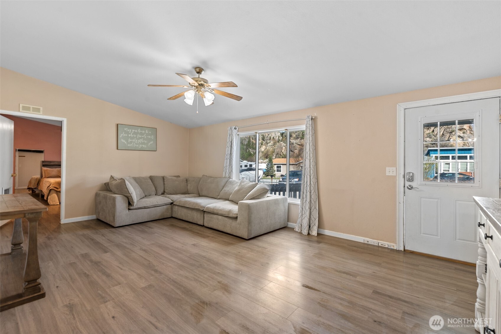 14934 Golden Delicious Property Photo 7