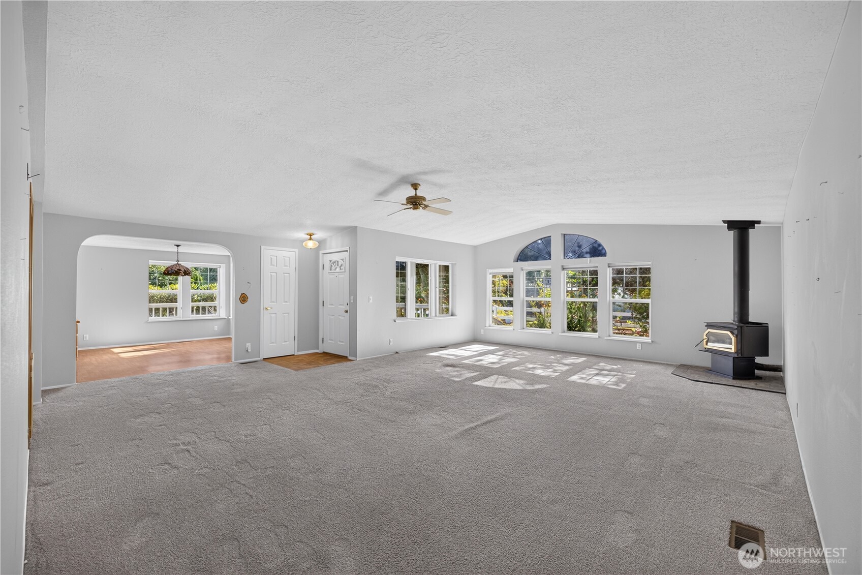 15086 Family Court Property Photo 3