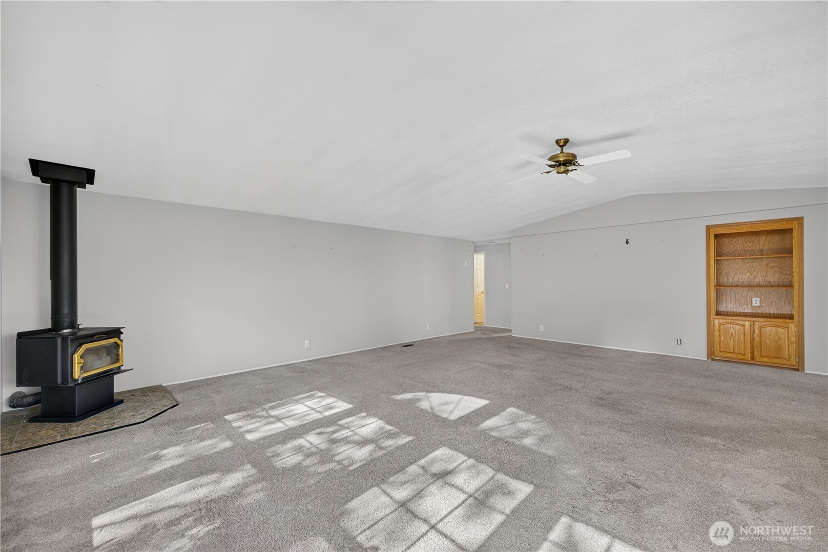 15086 Family Court Property Photo 4