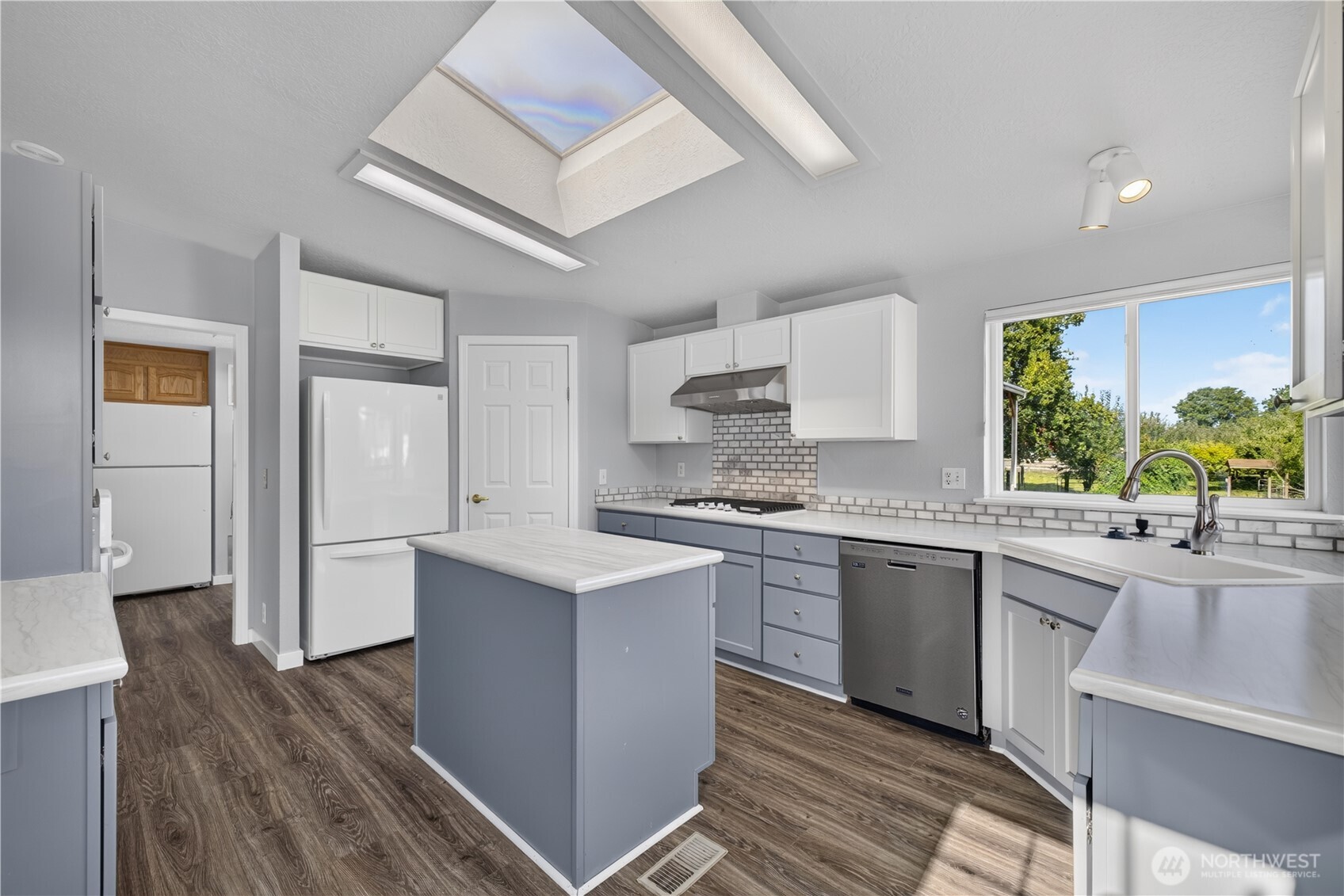 15086 Family Court Property Photo 11