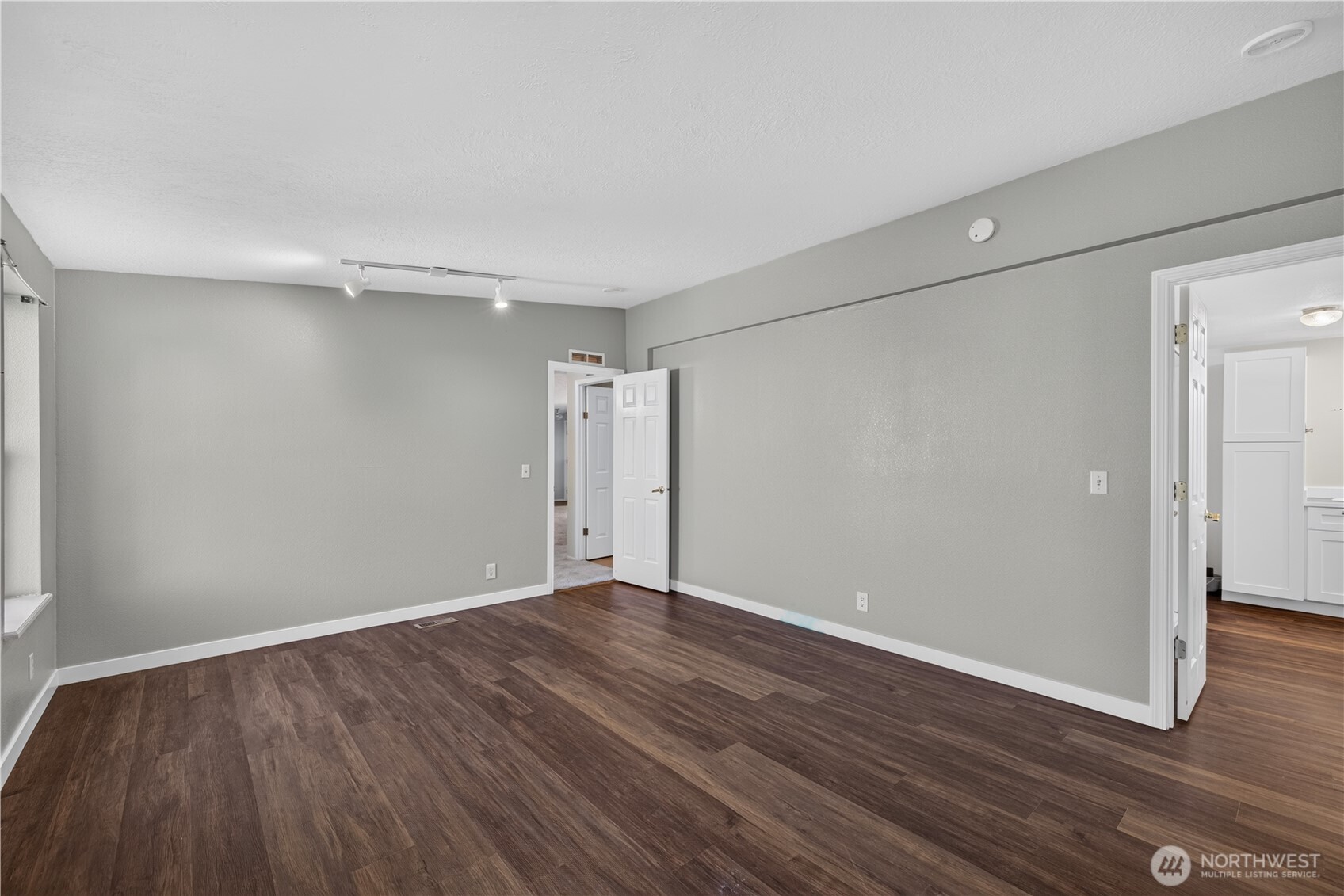 15086 Family Court Property Photo 14