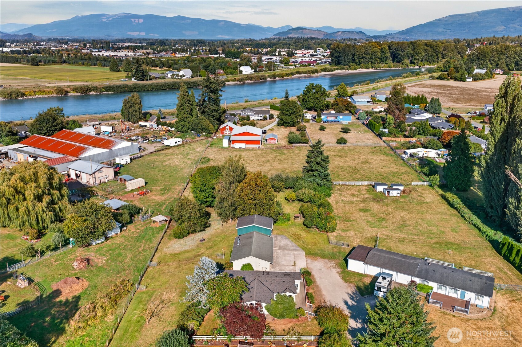 15086 Family Court Property Photo 38