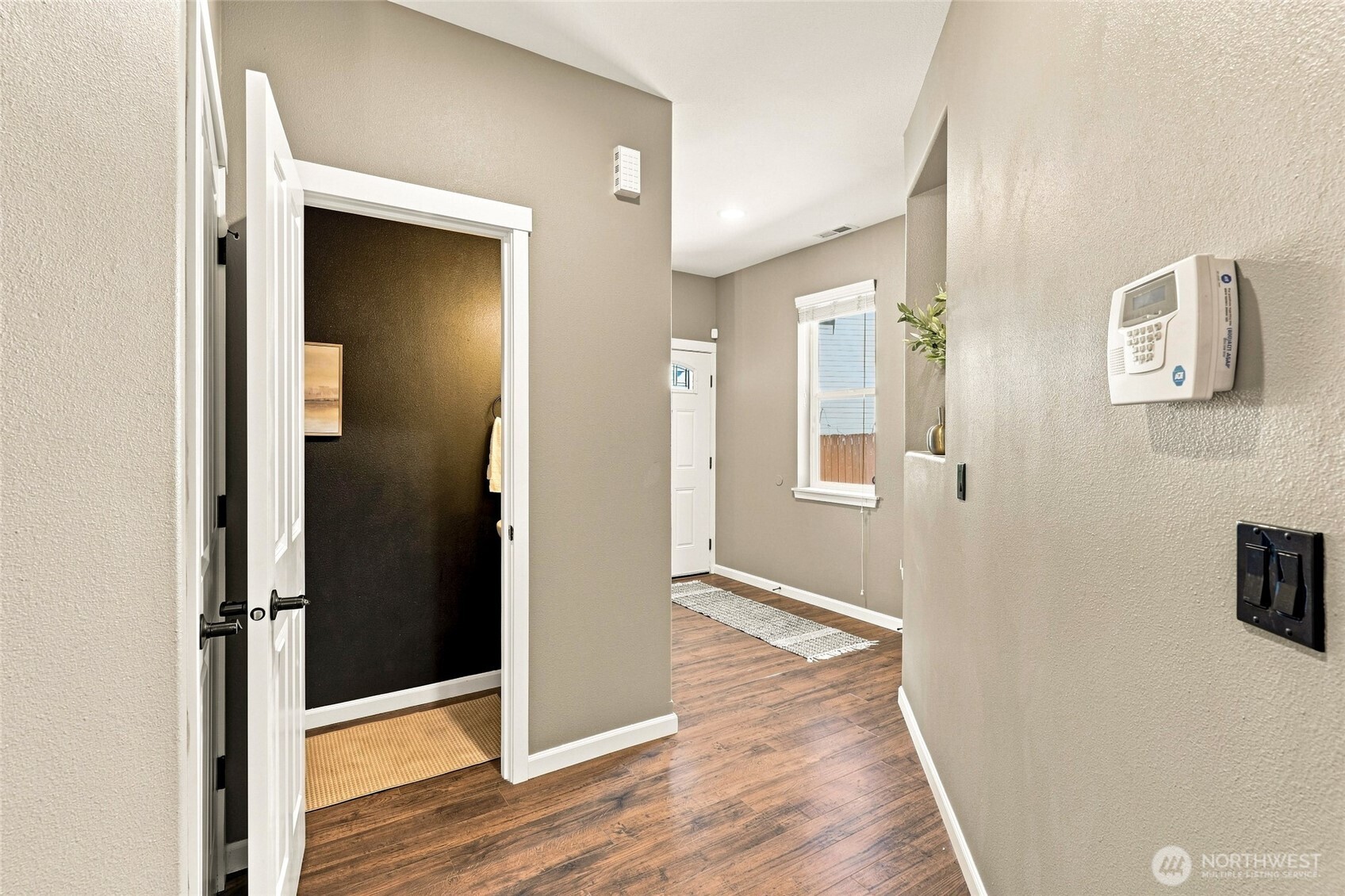 9222 195th Street Ct Property Photo 13