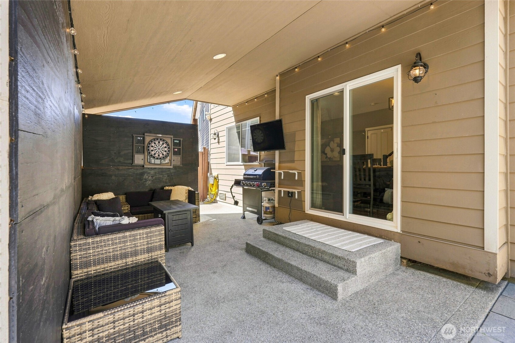 9222 195th Street Ct Property Photo 14