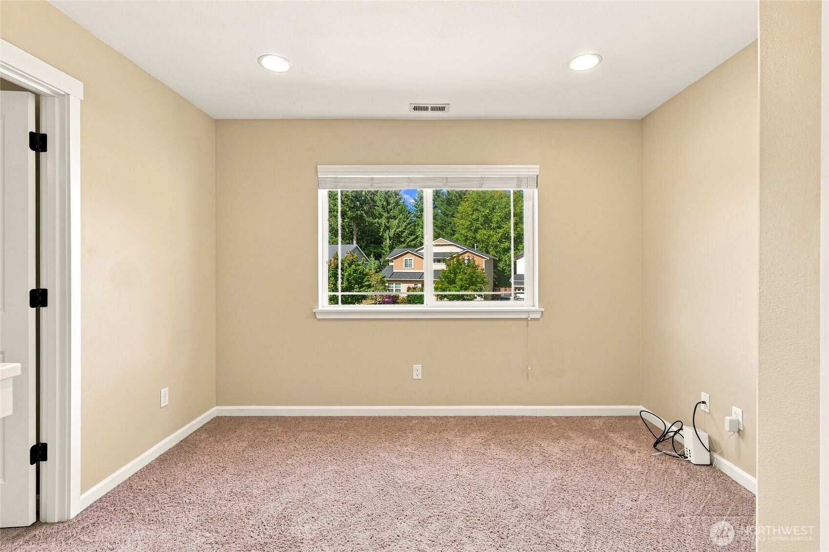 9222 195th Street Ct Property Photo 27