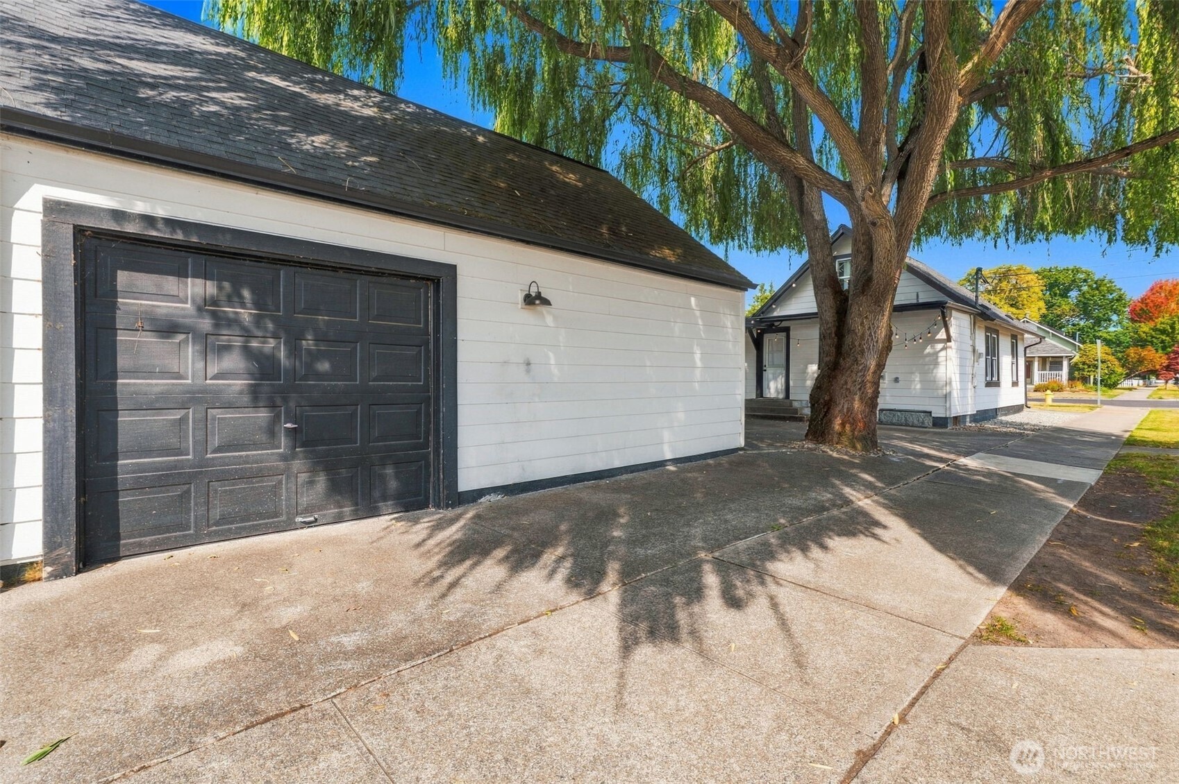 1102 6th Avenue Property Photo 39