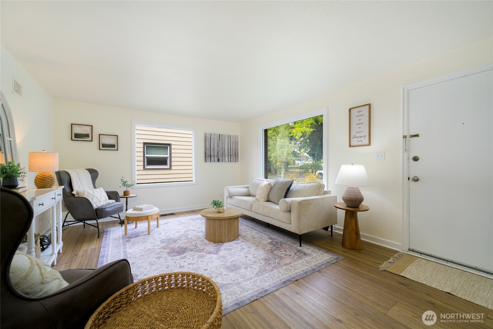 2216 Elizabeth Street Property Photo 9