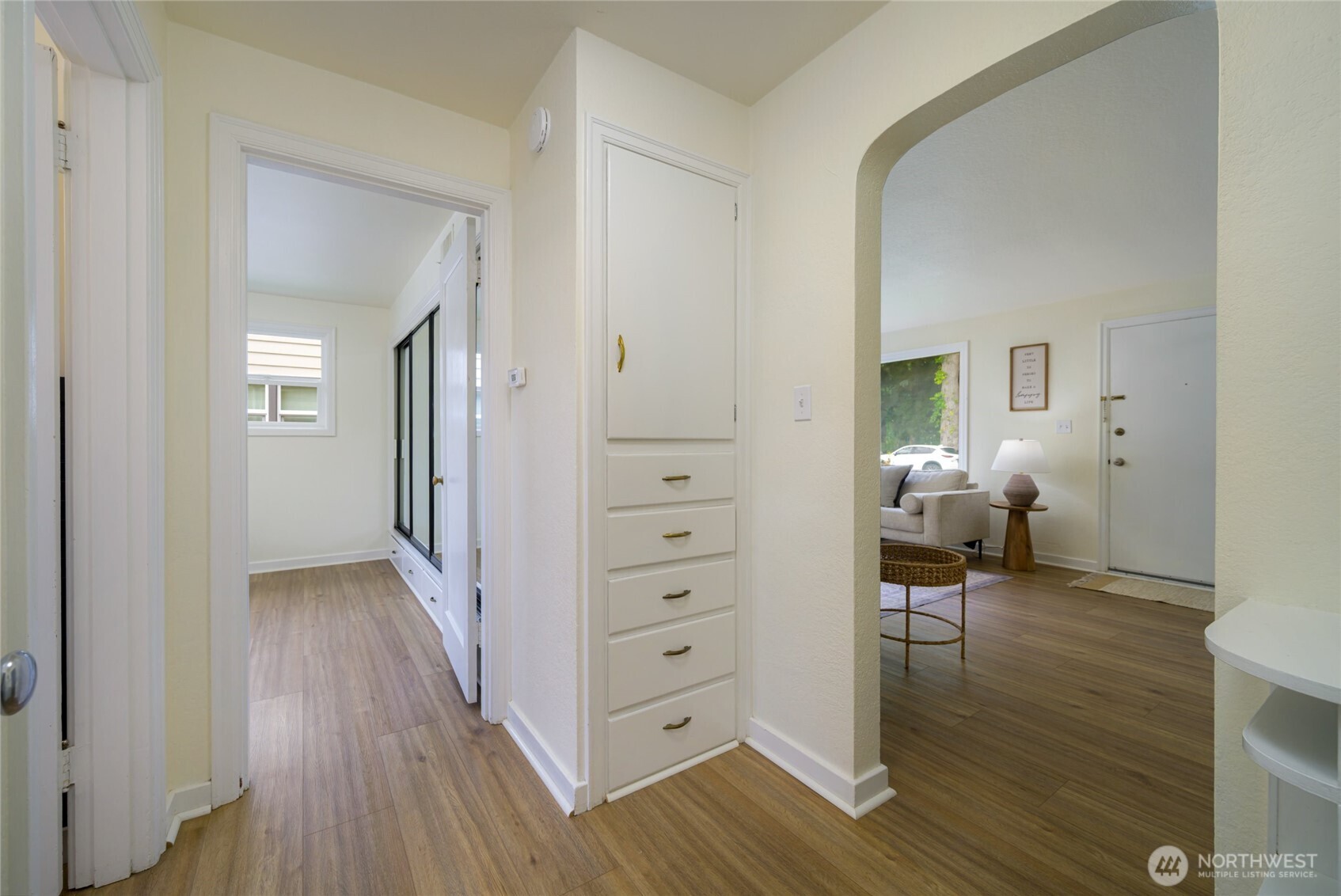 2216 Elizabeth Street Property Photo 16