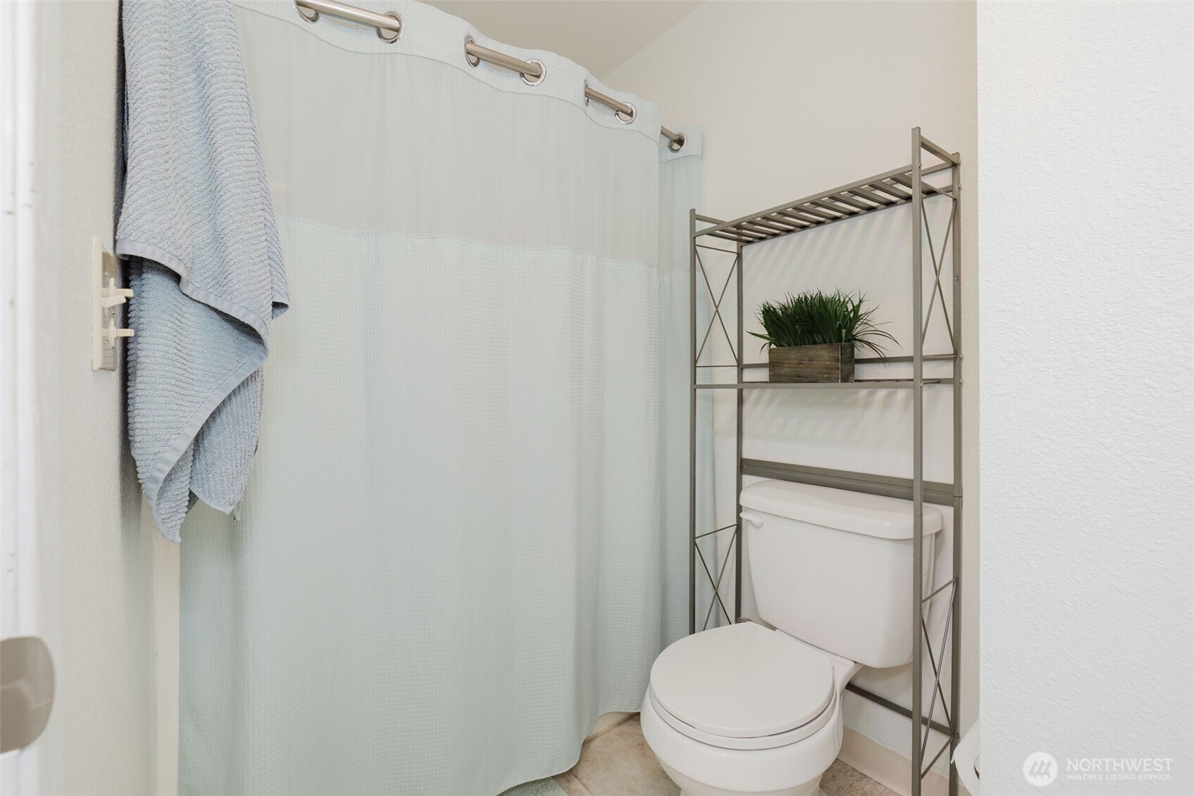1541 Sheridan Road E3 Property Photo 28