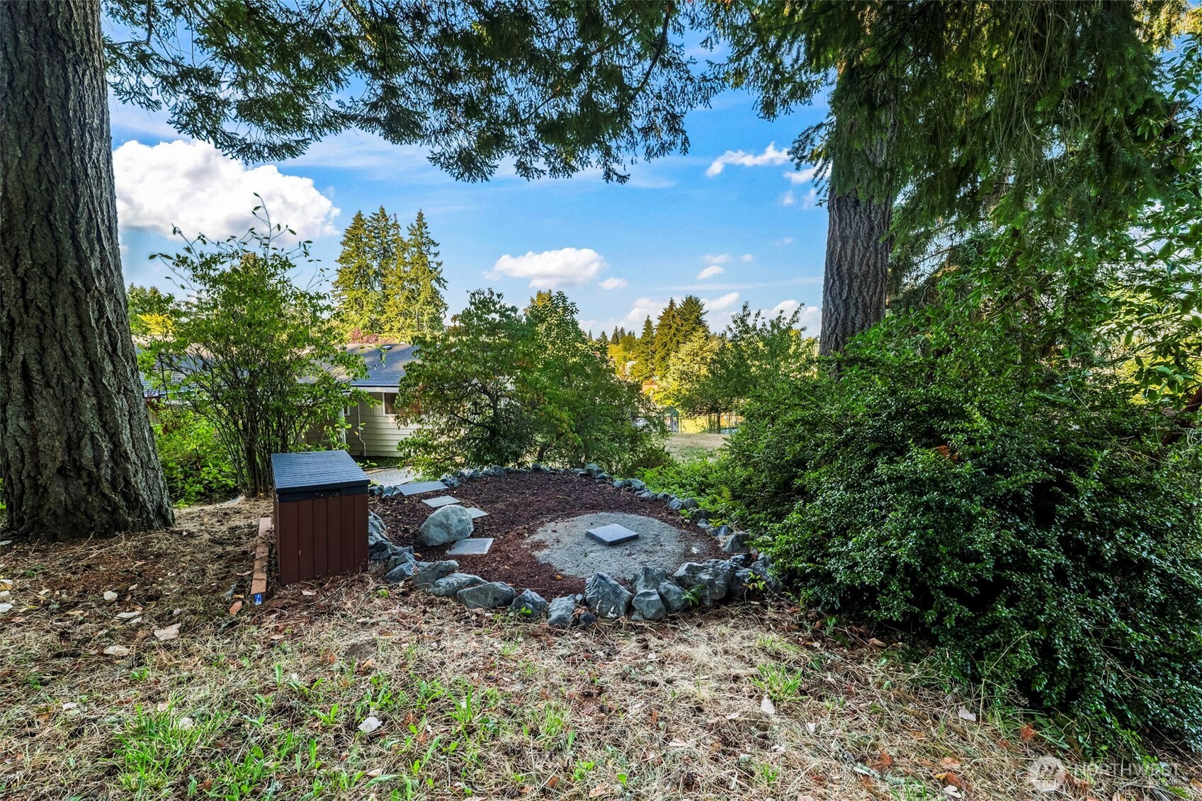 1908 Ne Bentley Drive Property Photo 23