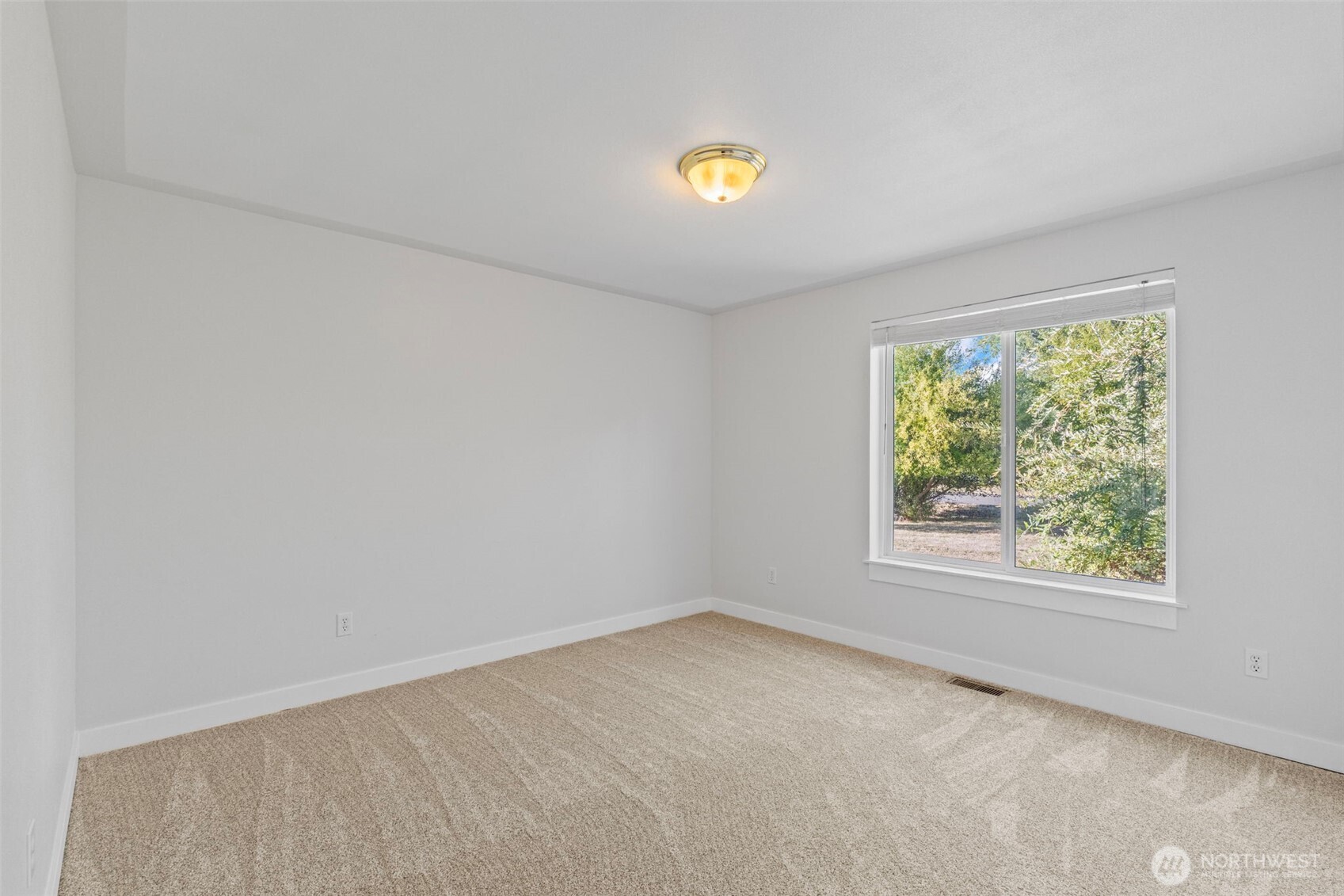 185 Hidden Meadows Drive Property Photo 23