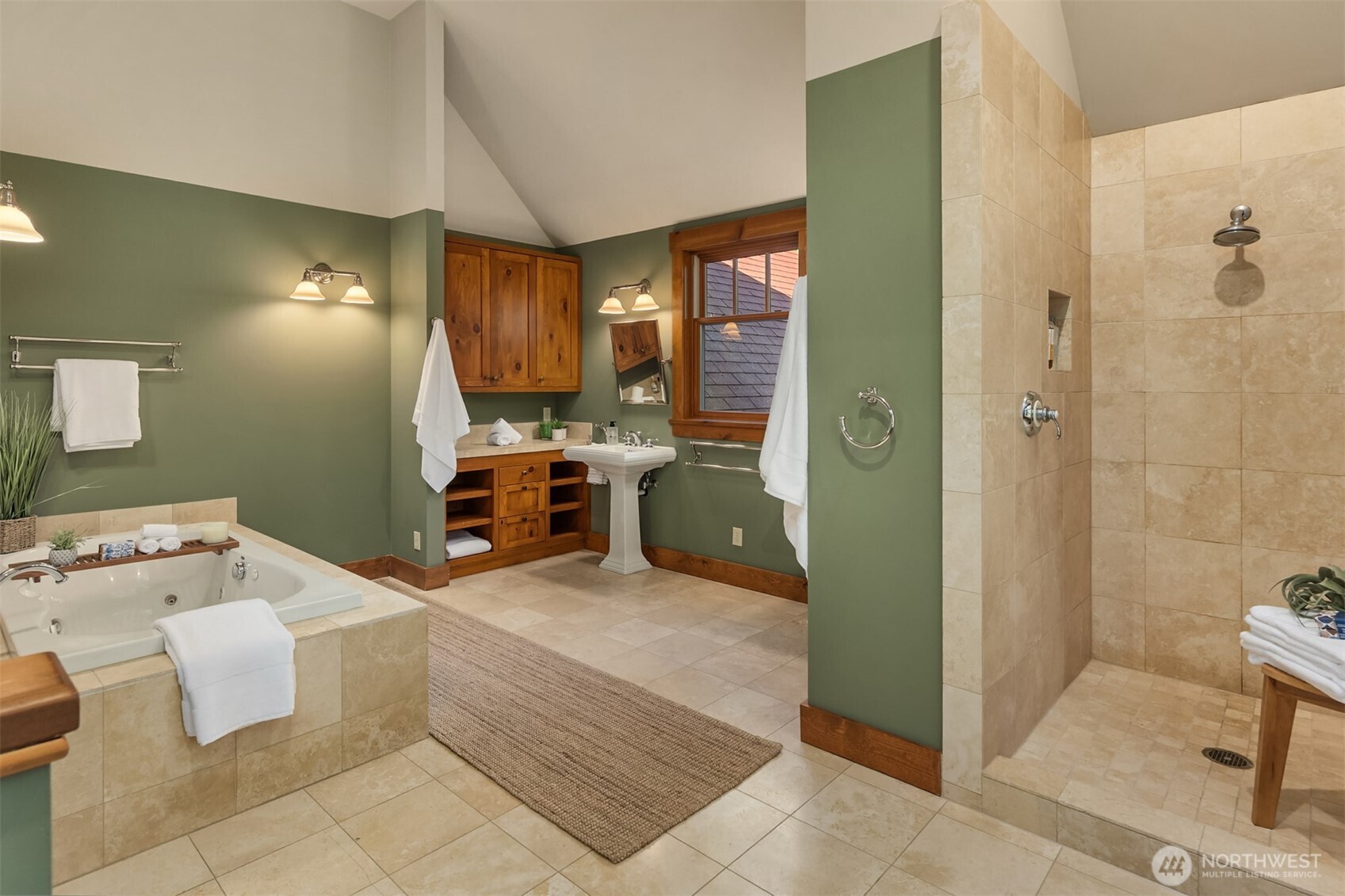 9000 Kono Road Property Photo 13