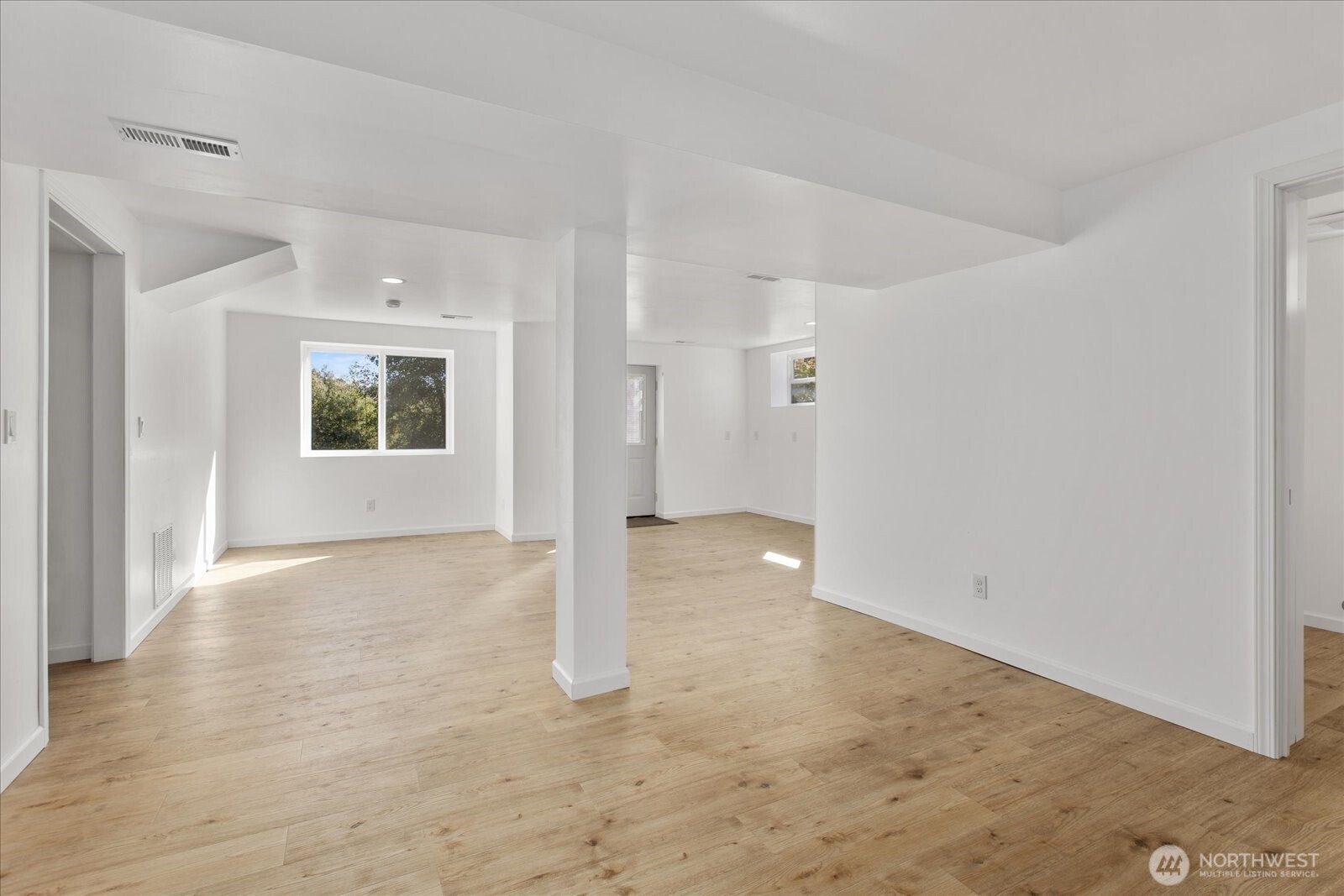 2404 Ravenna Street Property Photo 15