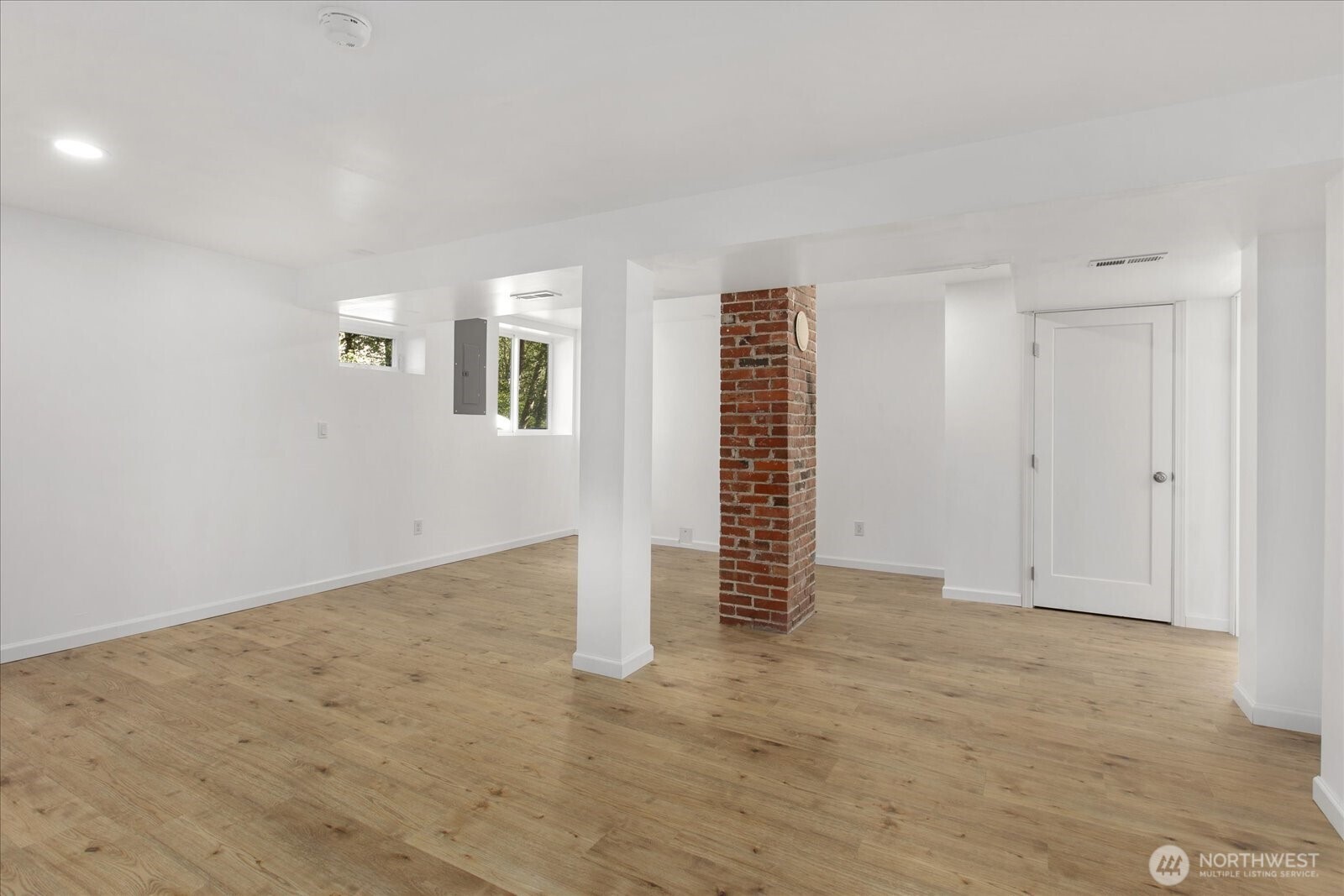 2404 Ravenna Street Property Photo 19