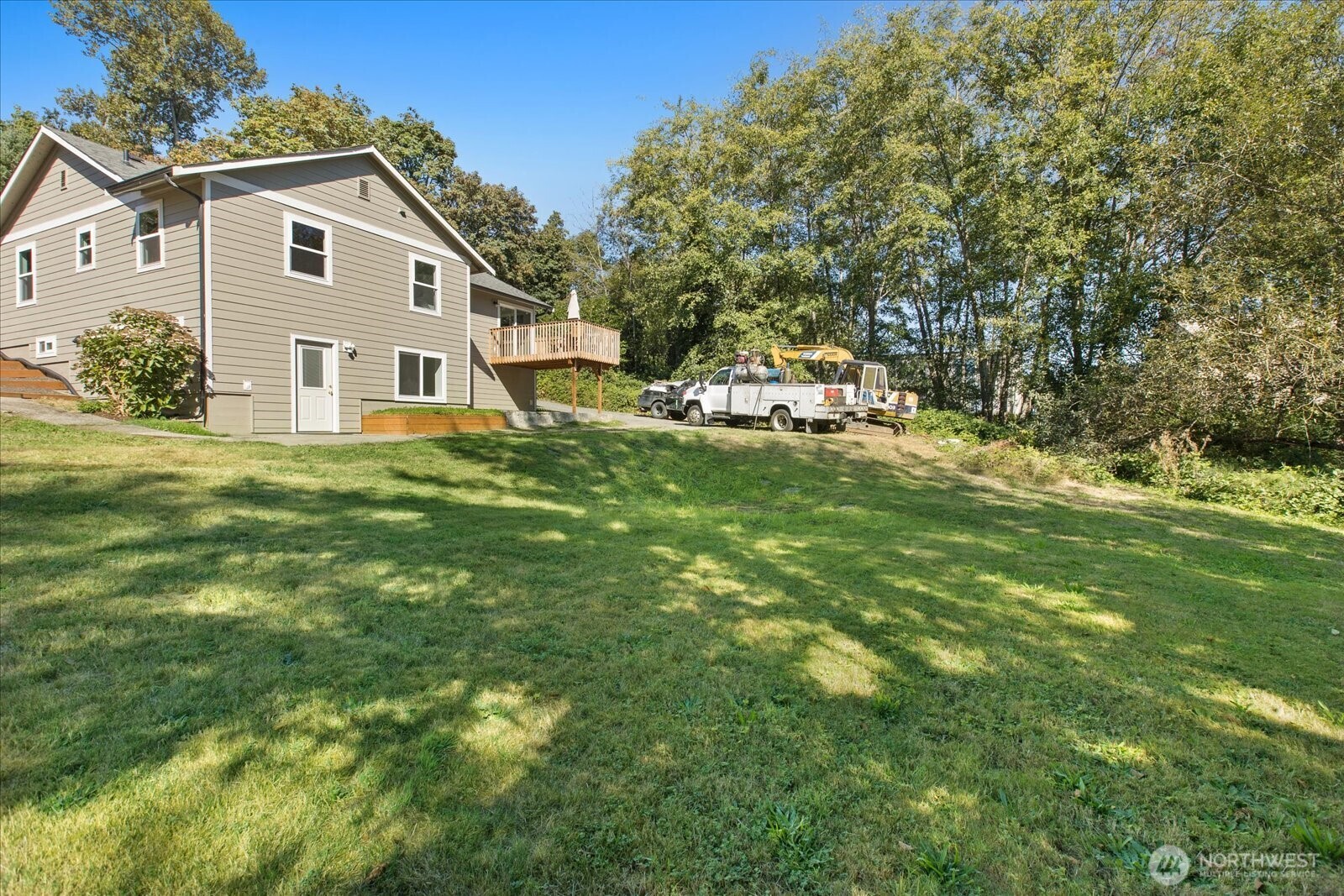 2404 Ravenna Street Property Photo 27