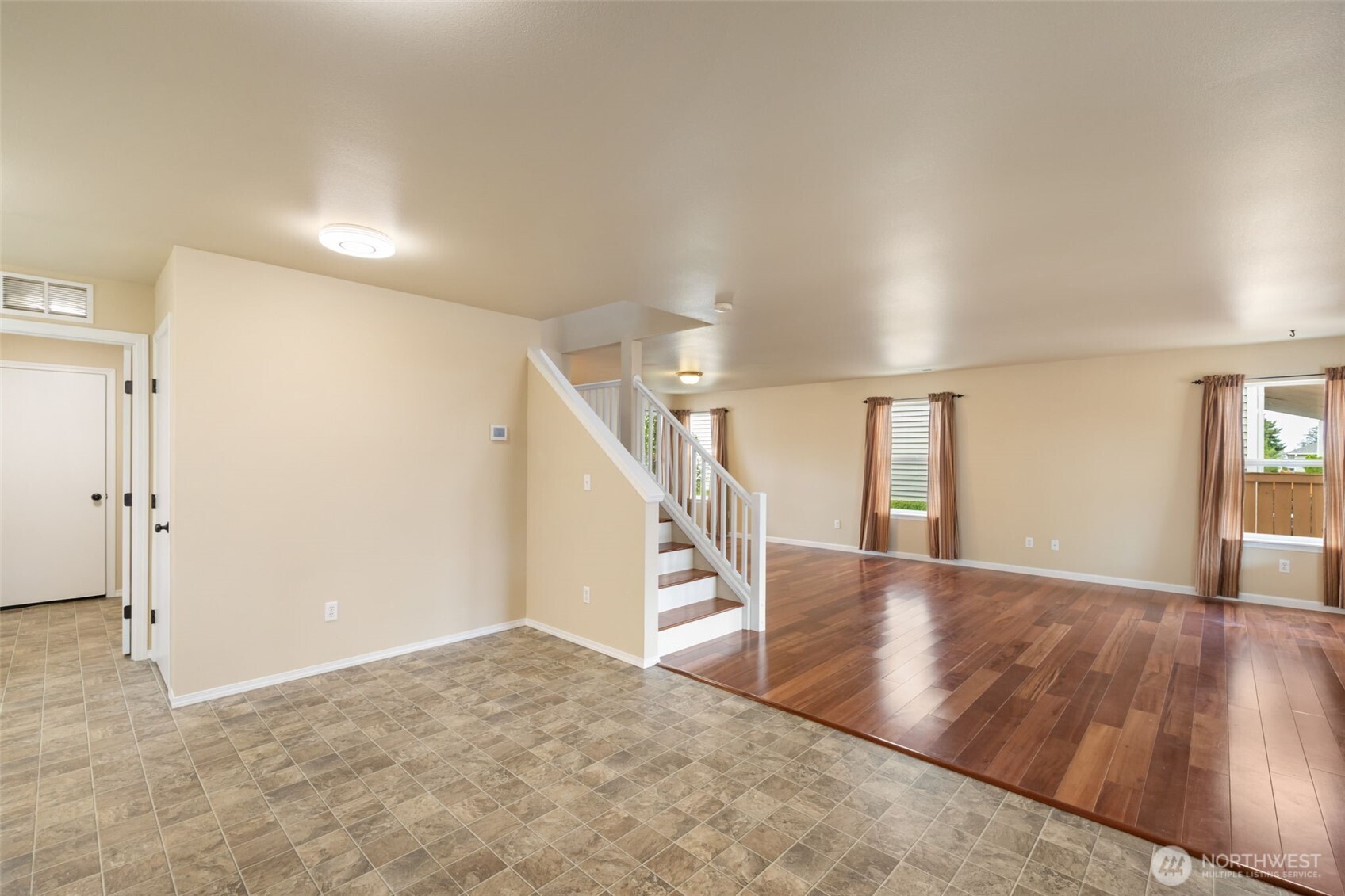 4307 Murrelet Avenue Property Photo 9