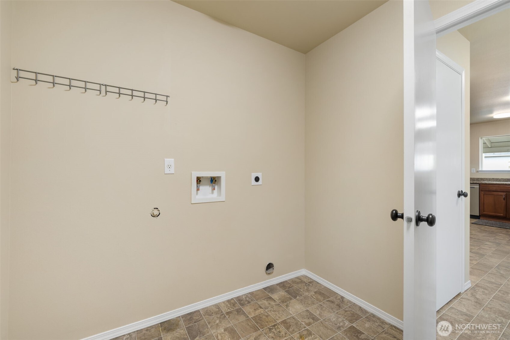 4307 Murrelet Avenue Property Photo 10