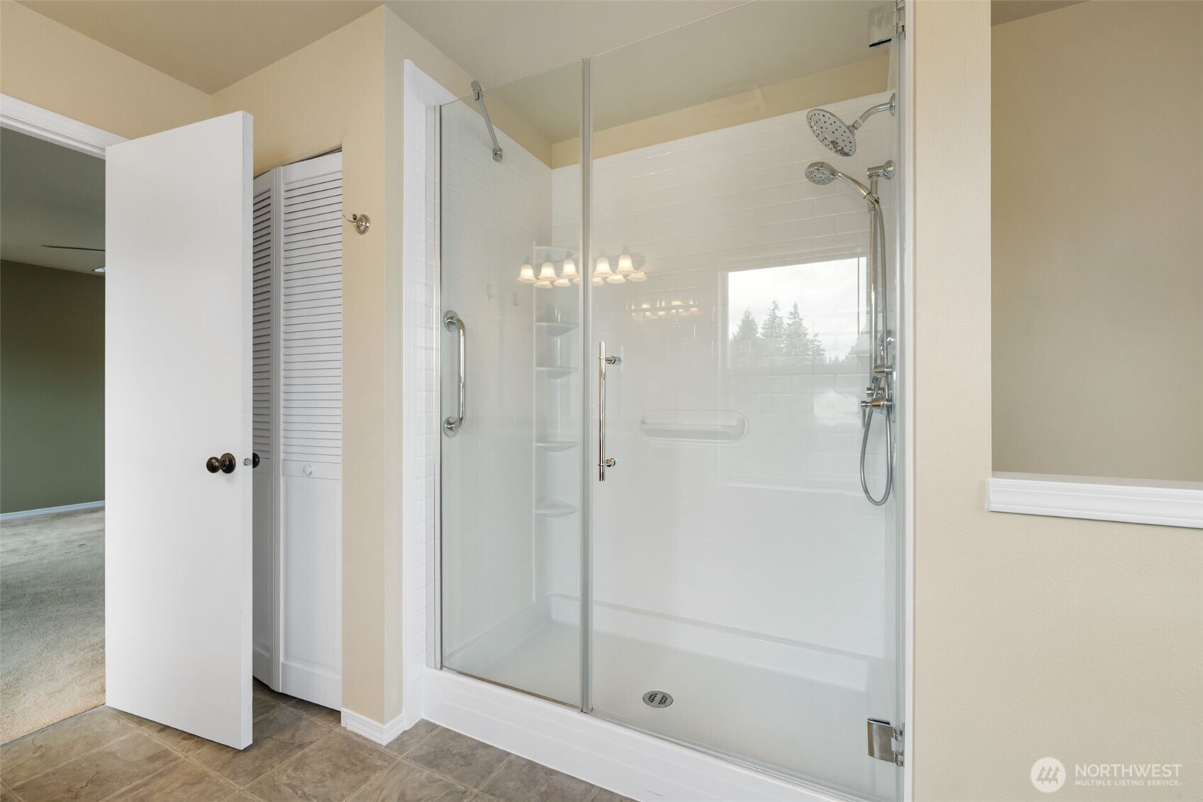 4307 Murrelet Avenue Property Photo 14