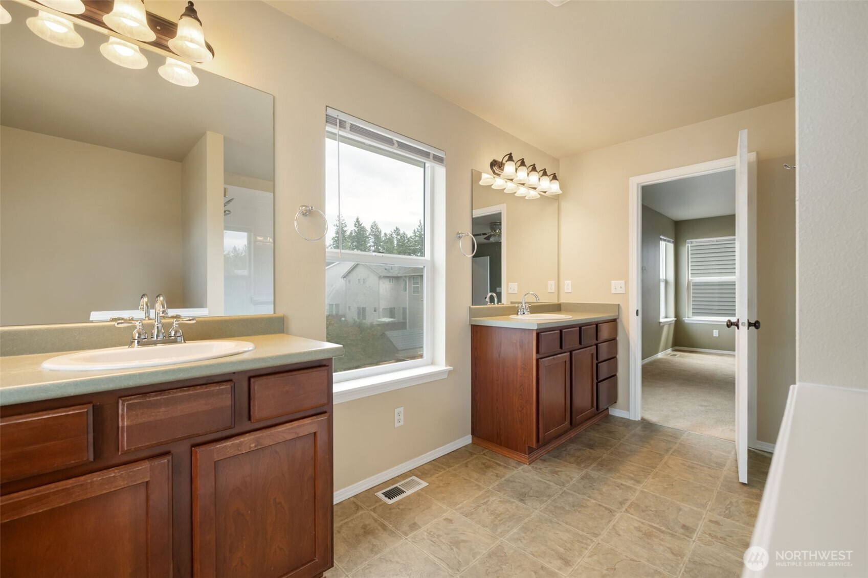 4307 Murrelet Avenue Property Photo 15