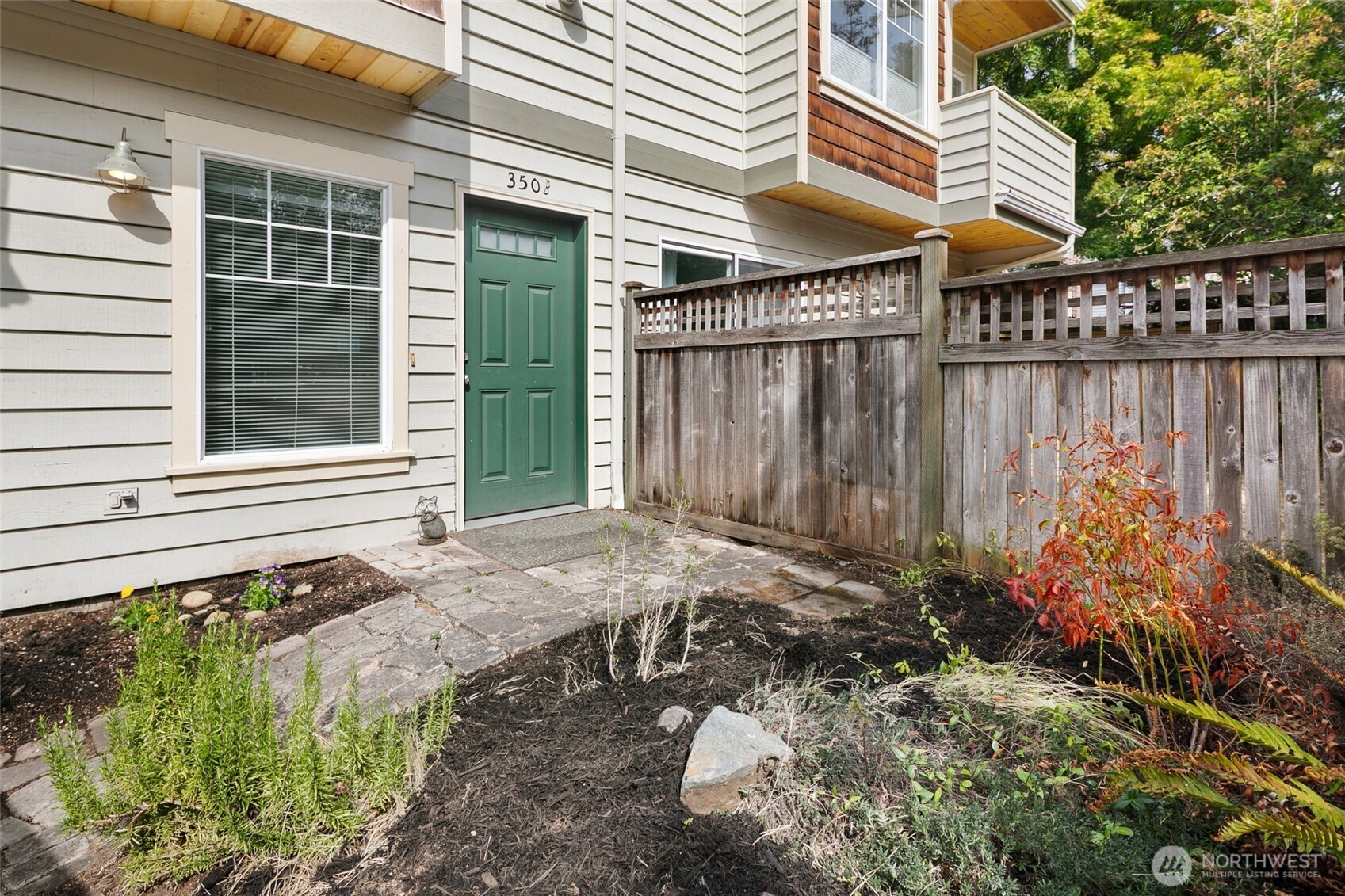 350 B Nw 76th Street Property Photo 3