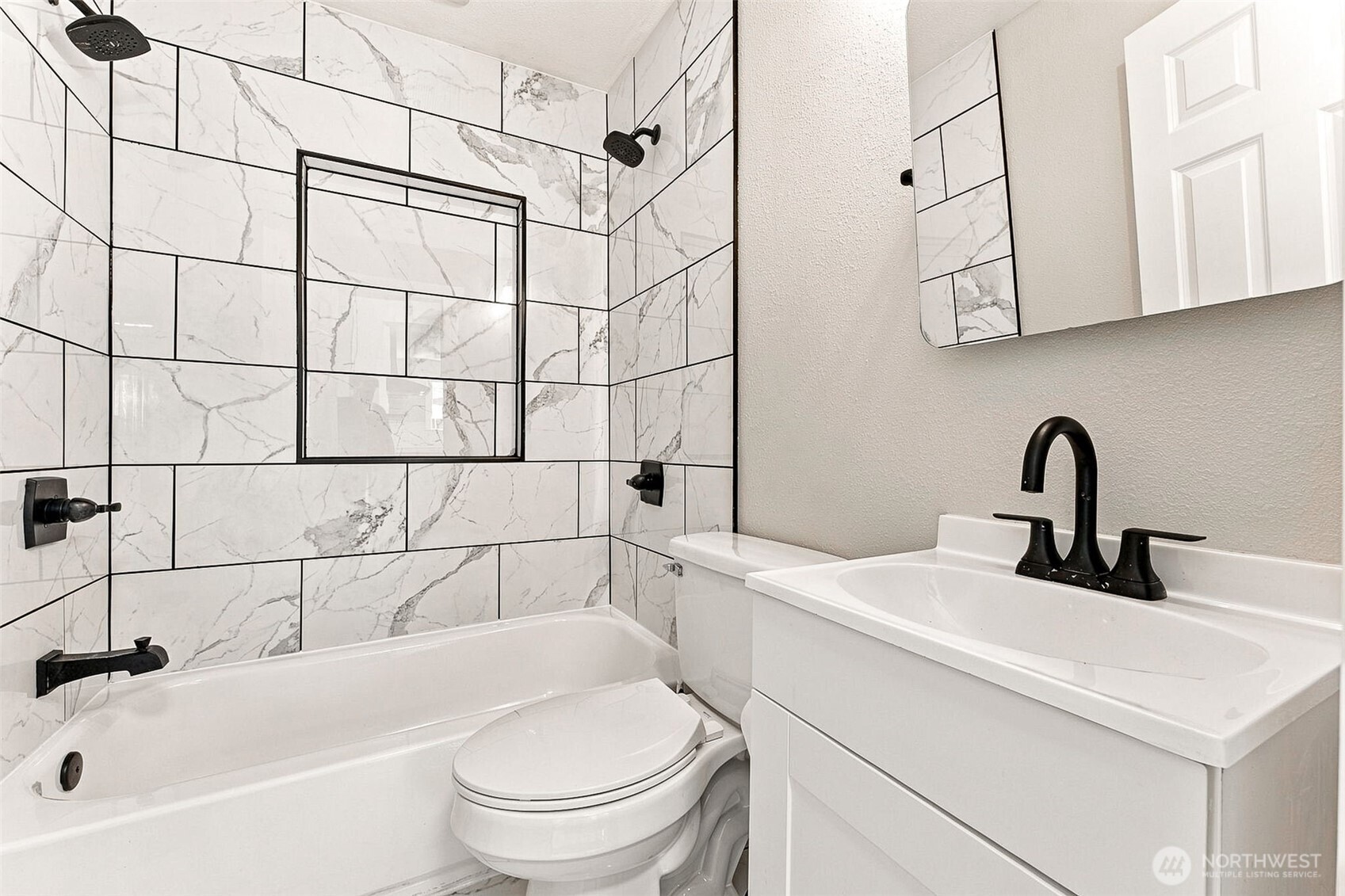 1435 Garrison Avenue Property Photo 14