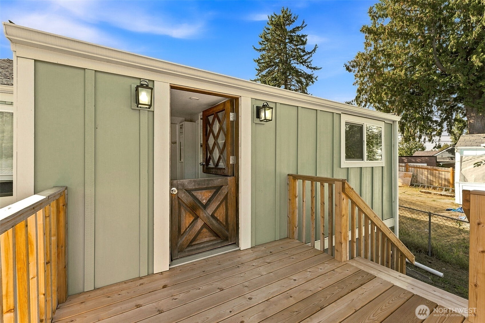 1435 Garrison Avenue Property Photo 20