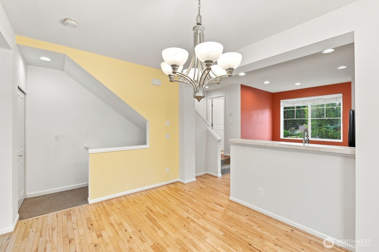 333 127th Street A Property Photo 2