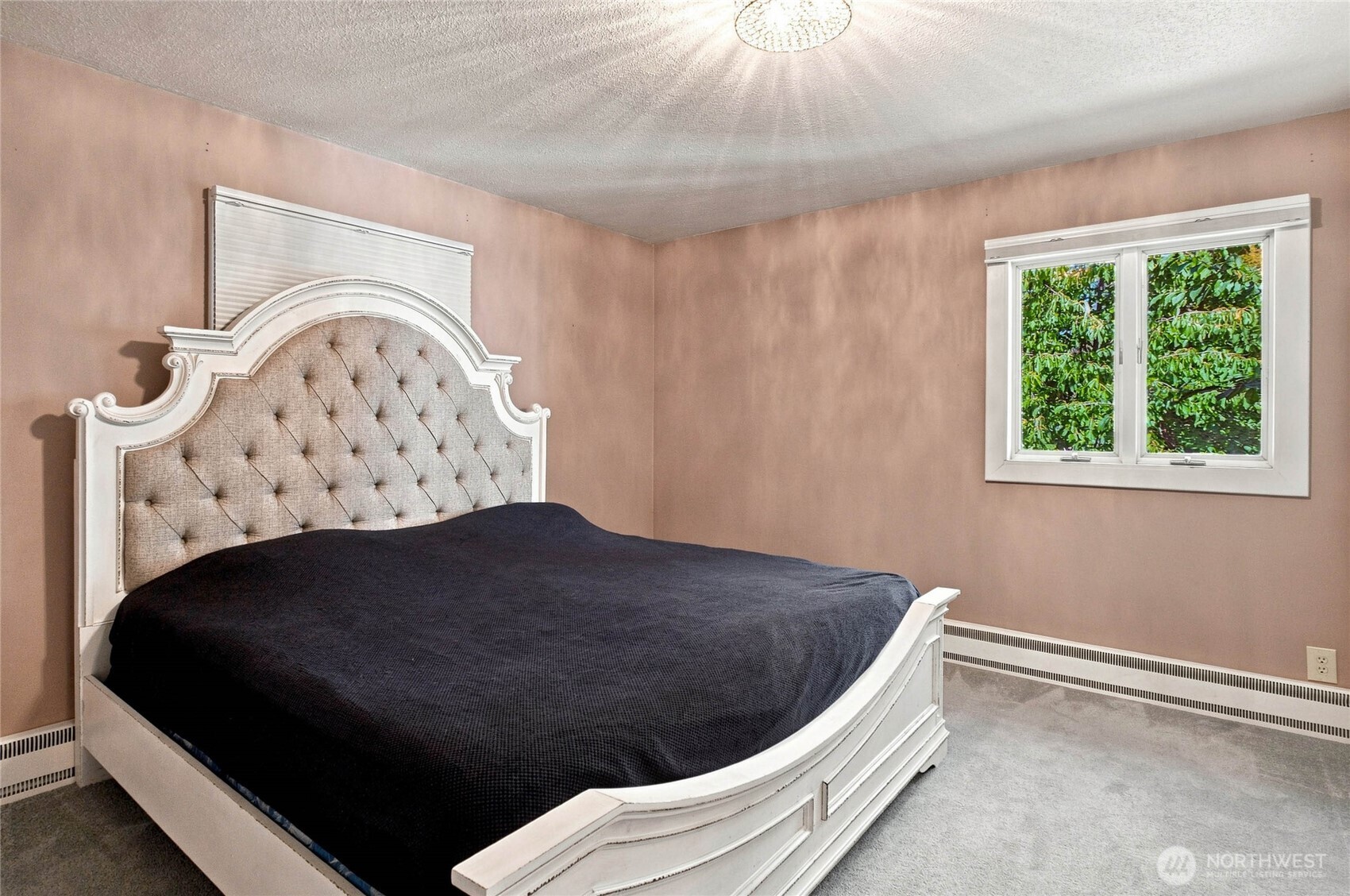 300 E Birch Street Property Photo 17