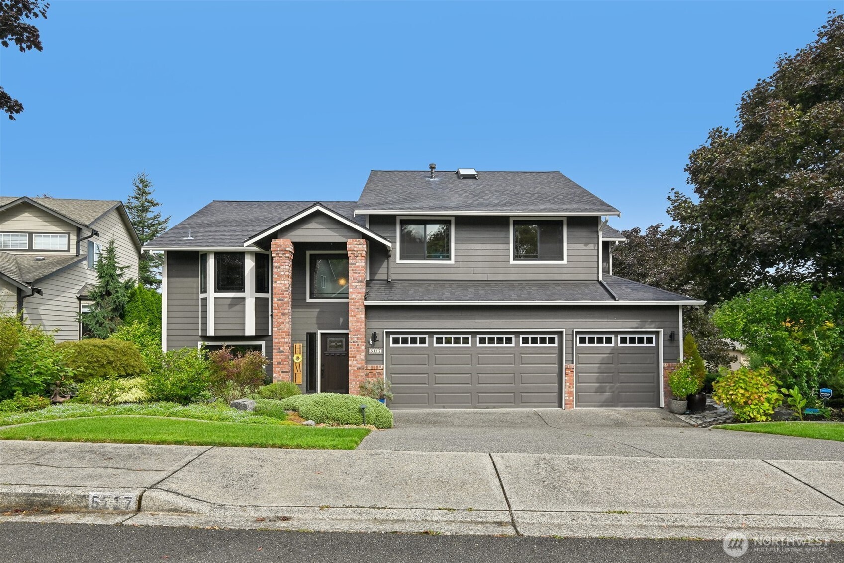 5117 Nathan Loop Property Photo 1