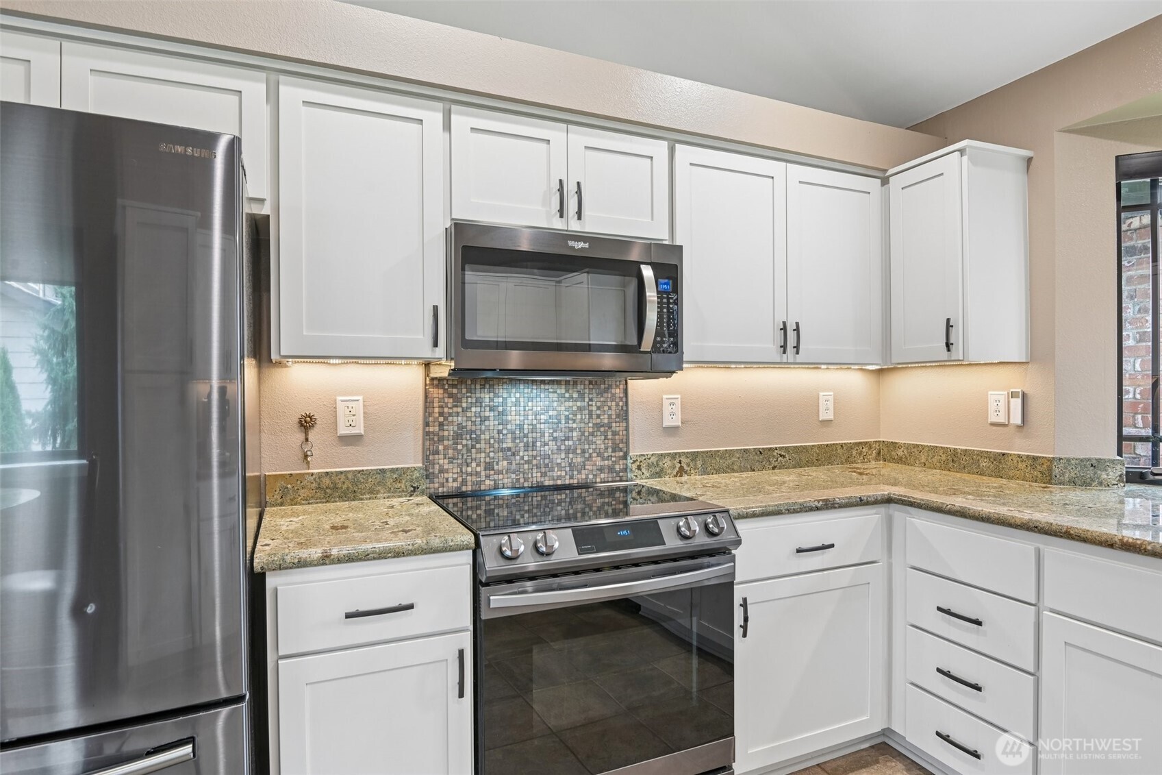 5117 Nathan Loop Property Photo 10