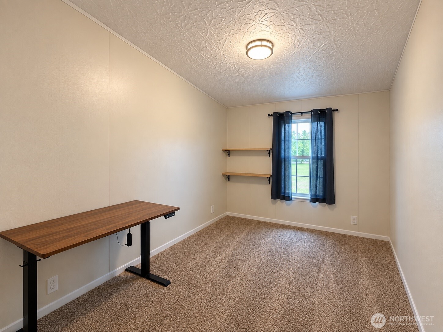 2207 W Parks Lane Property Photo 19