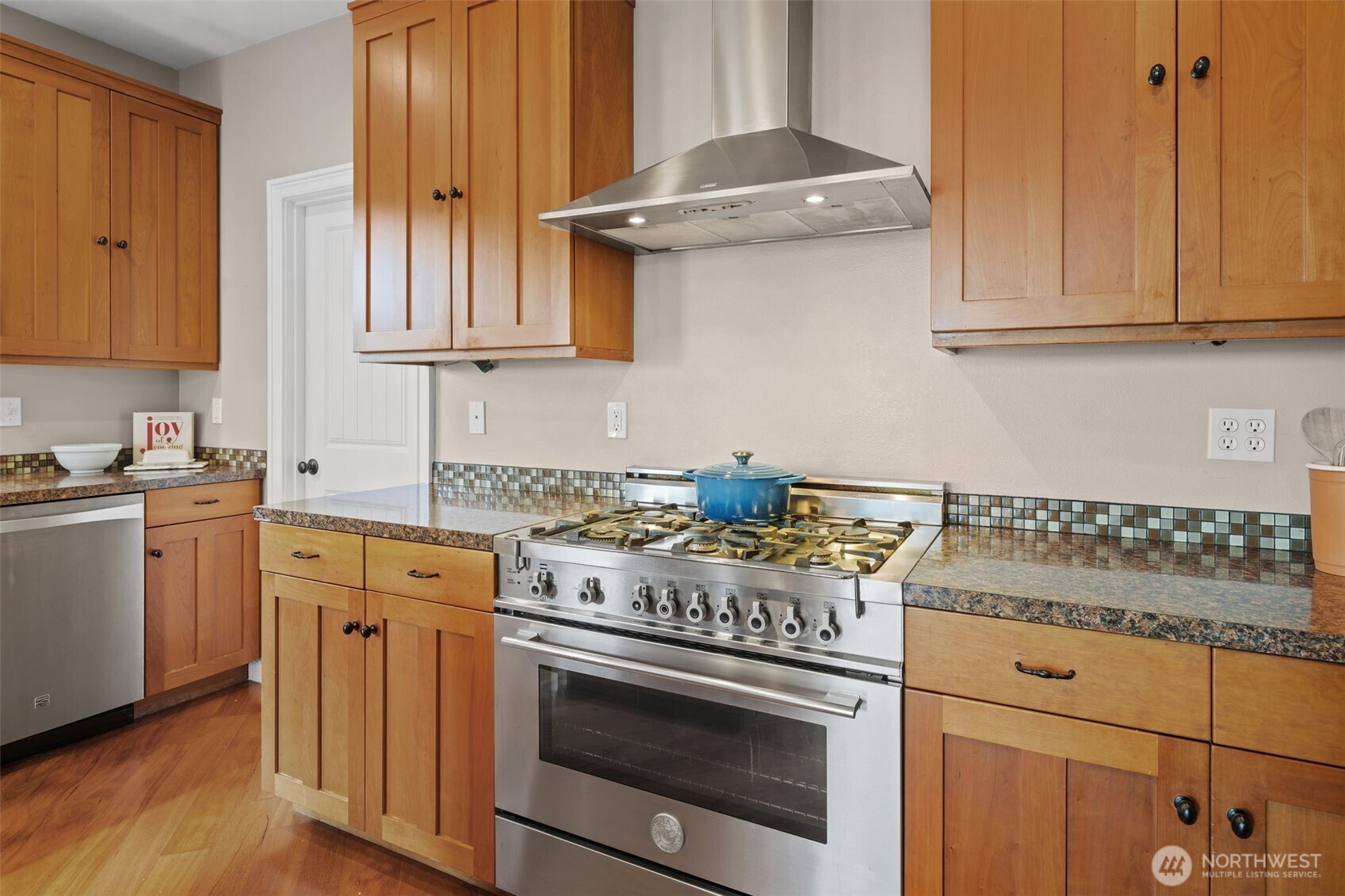 10506 122nd Street Property Photo 14