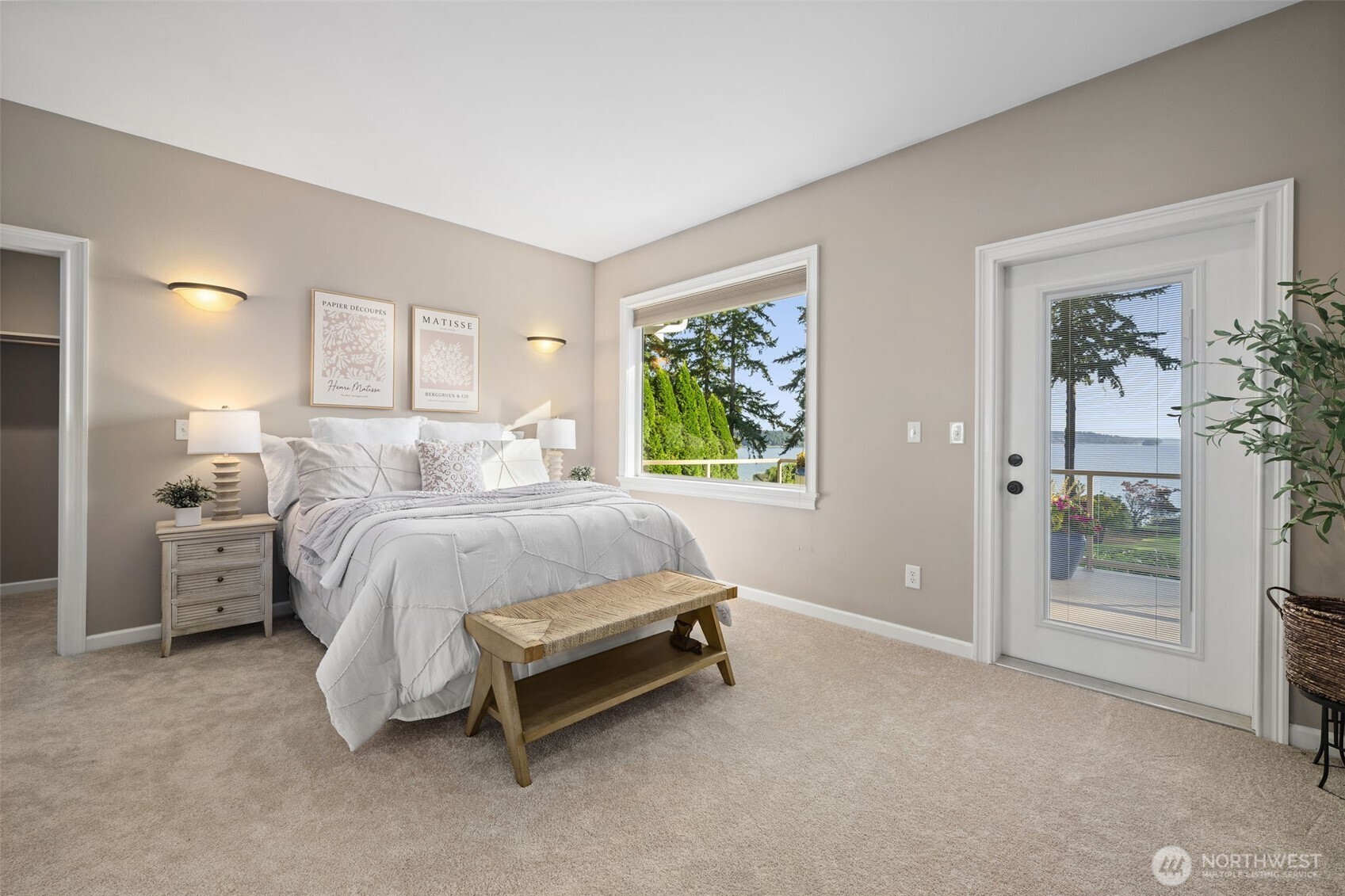 10506 122nd Street Property Photo 16