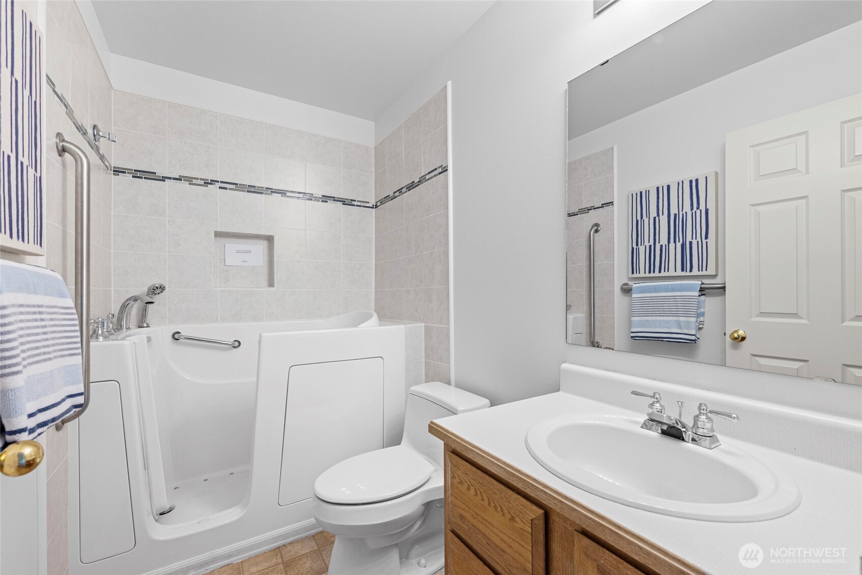 11510 Maple Court Property Photo 32