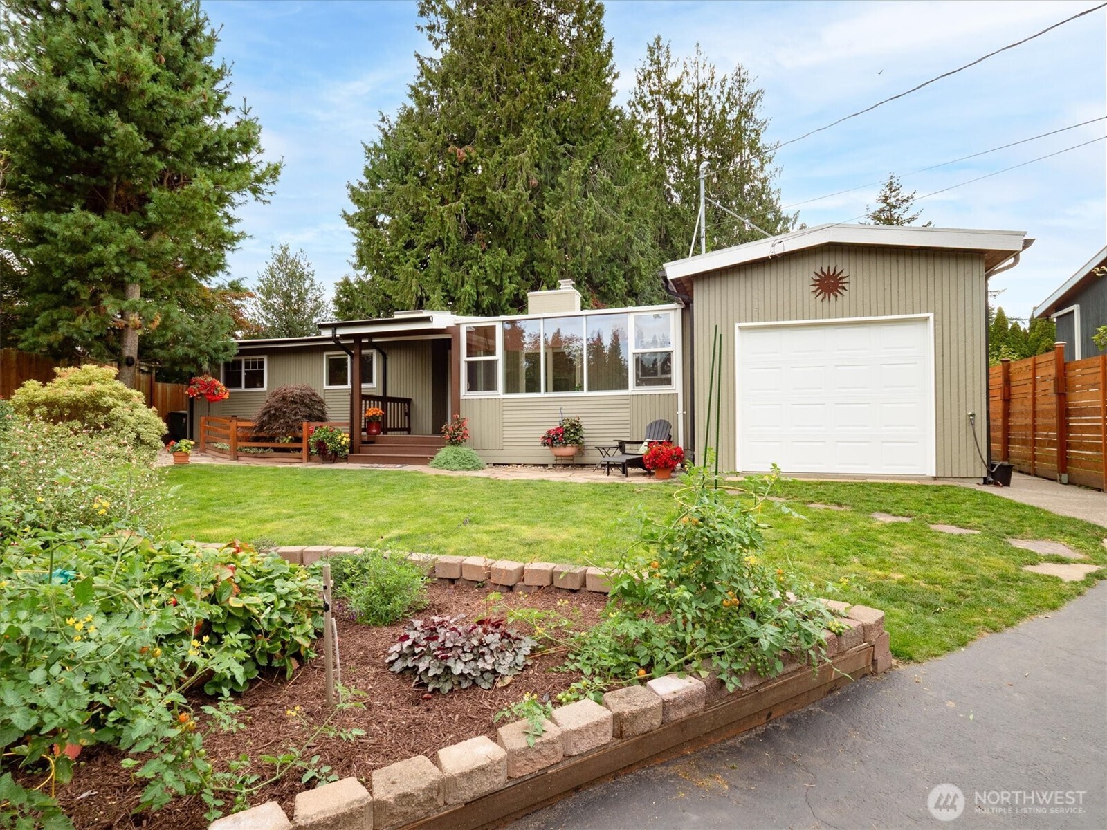 9626 Laurel Lane Property Photo 1