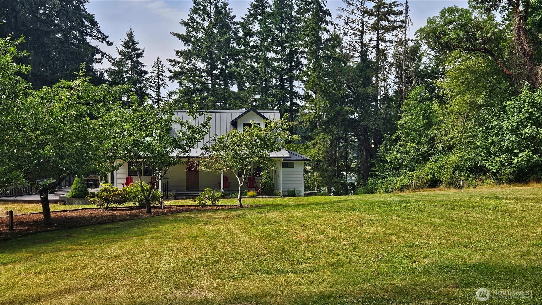 16409 Hoff Road Property Photo 3