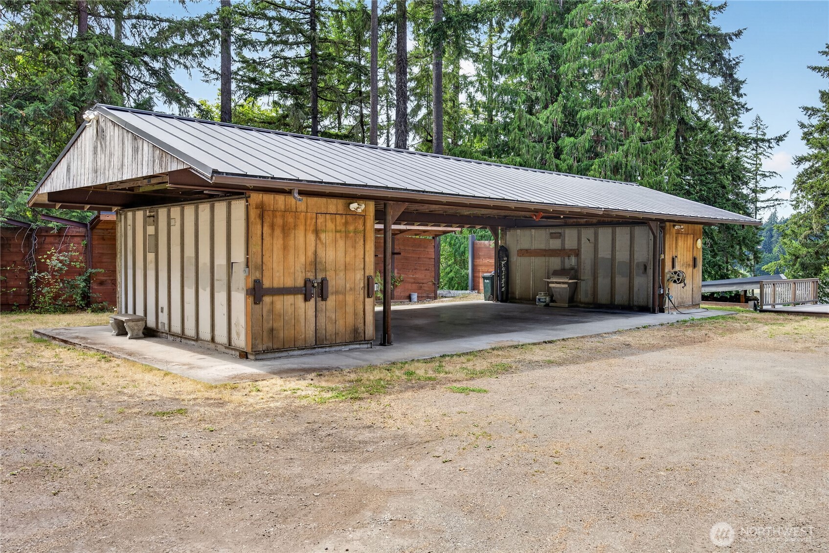 16409 Hoff Road Property Photo 29