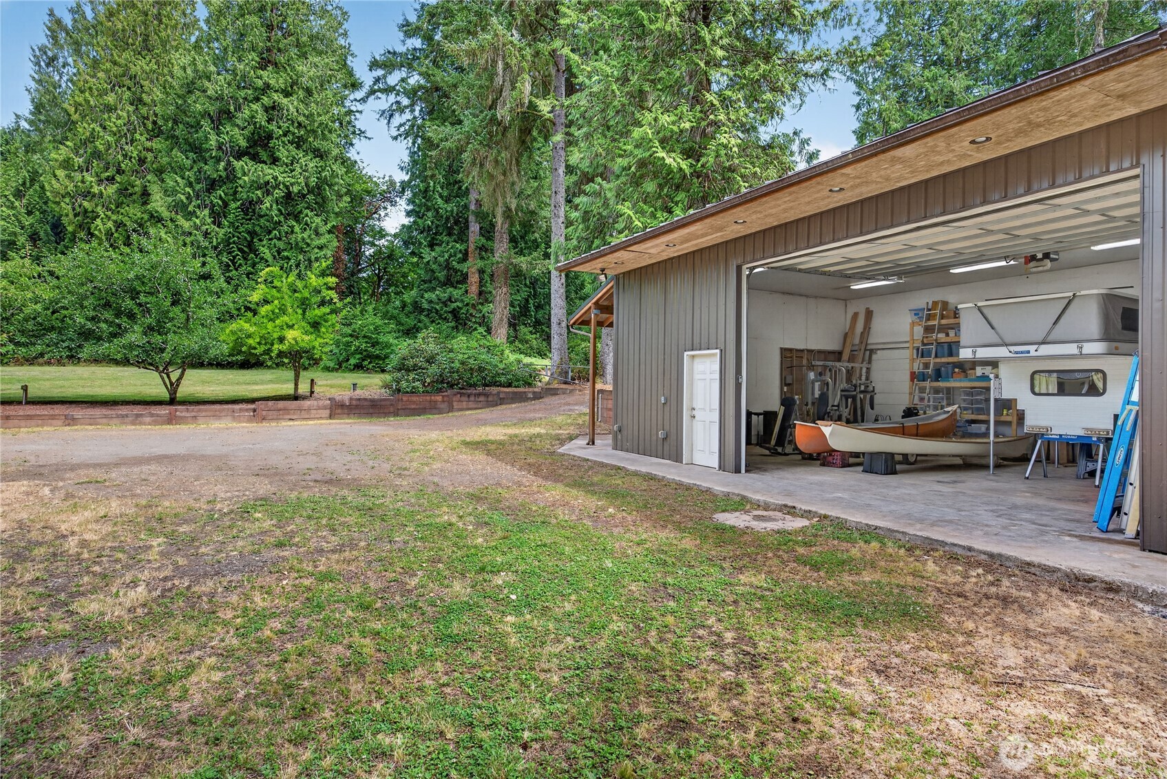 16409 Hoff Road Property Photo 31