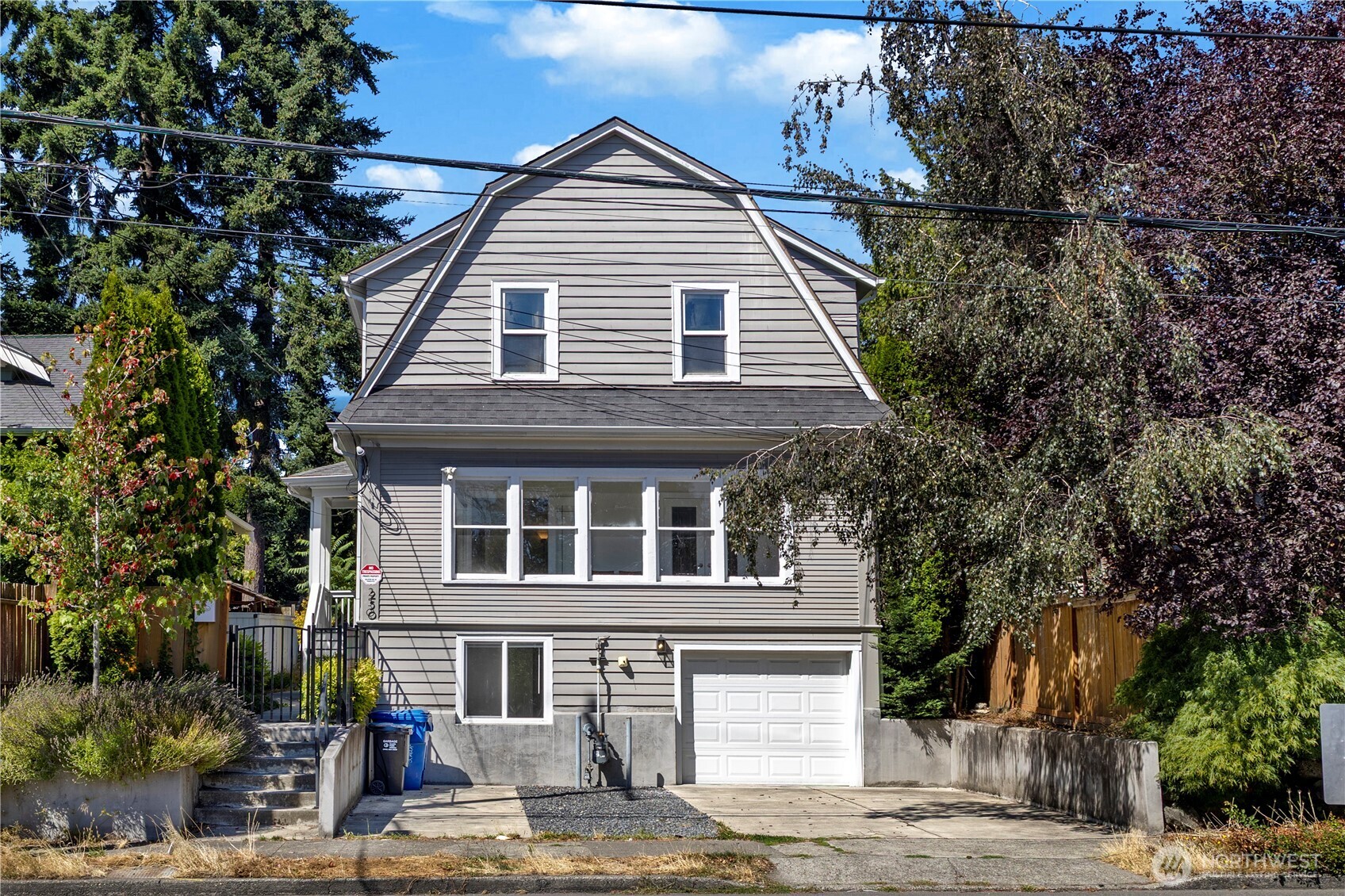 250 Ne 50th Street Property Photo 1