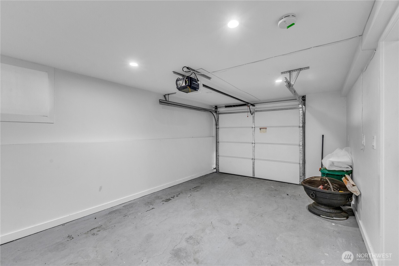 250 Ne 50th Street Property Photo 33