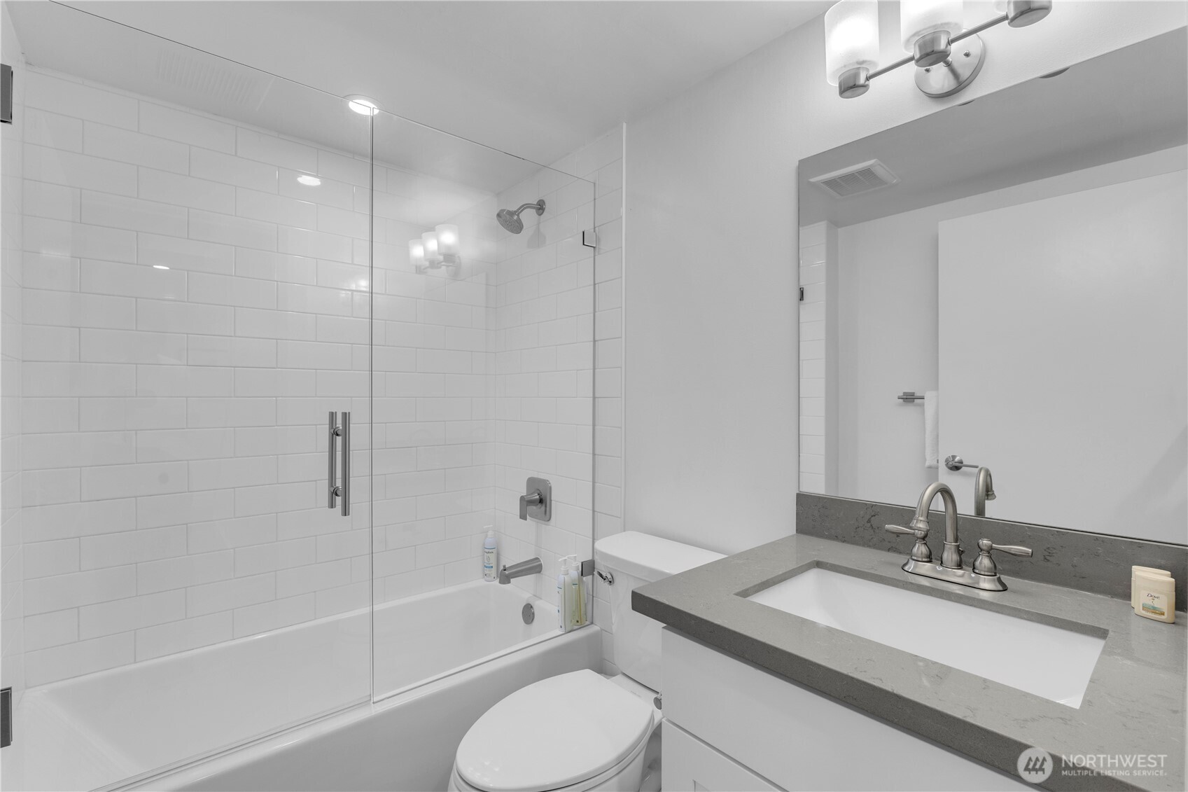 250 Ne 50th Street Property Photo 35