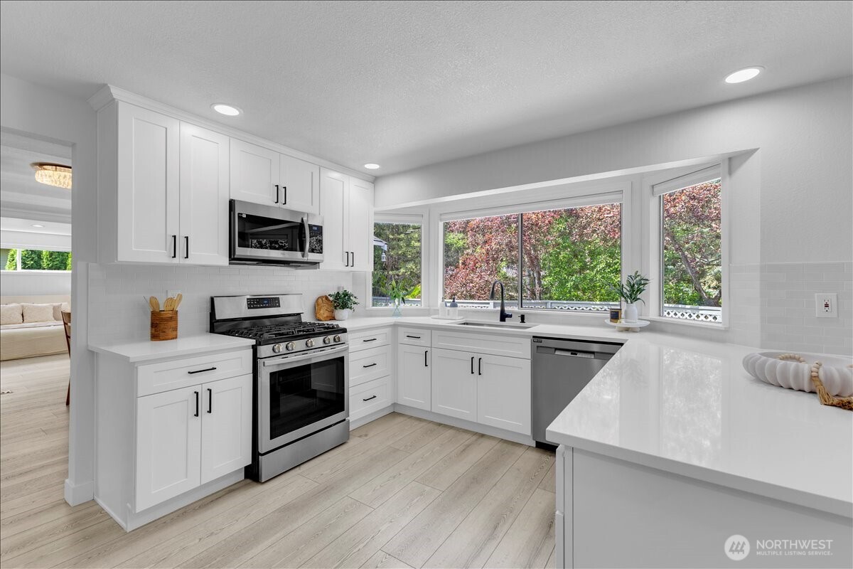 12903 176th Place Property Photo 7