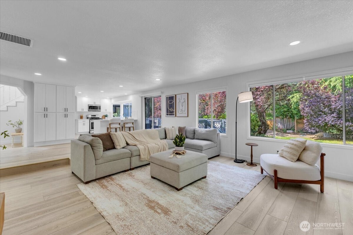 12903 176th Place Property Photo 11